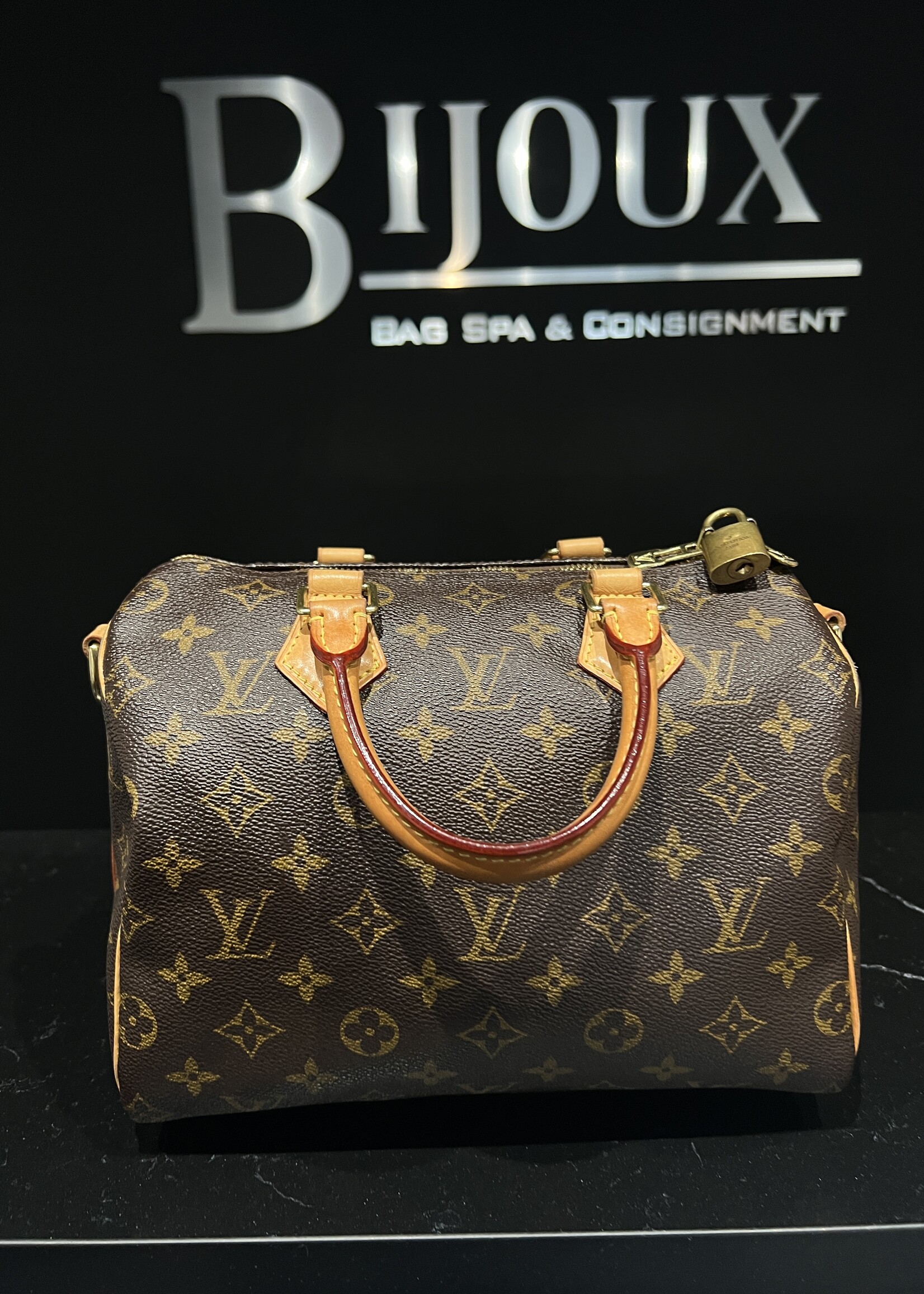 Louis Vuitton SOLD - Louis Vuitton Speedy 25 Bandouliere