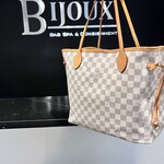 Louis Vuitton SOLD- Louis Vuitton Neverfull Damier Azur MM