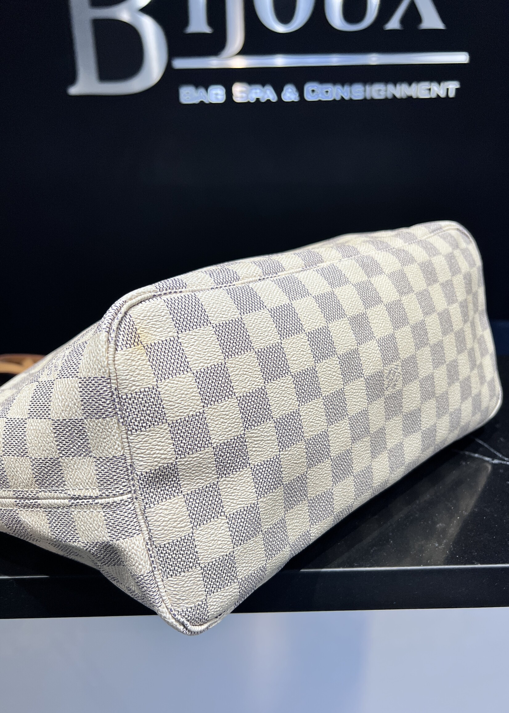 Louis Vuitton SOLD- Louis Vuitton Neverfull Damier Azur MM