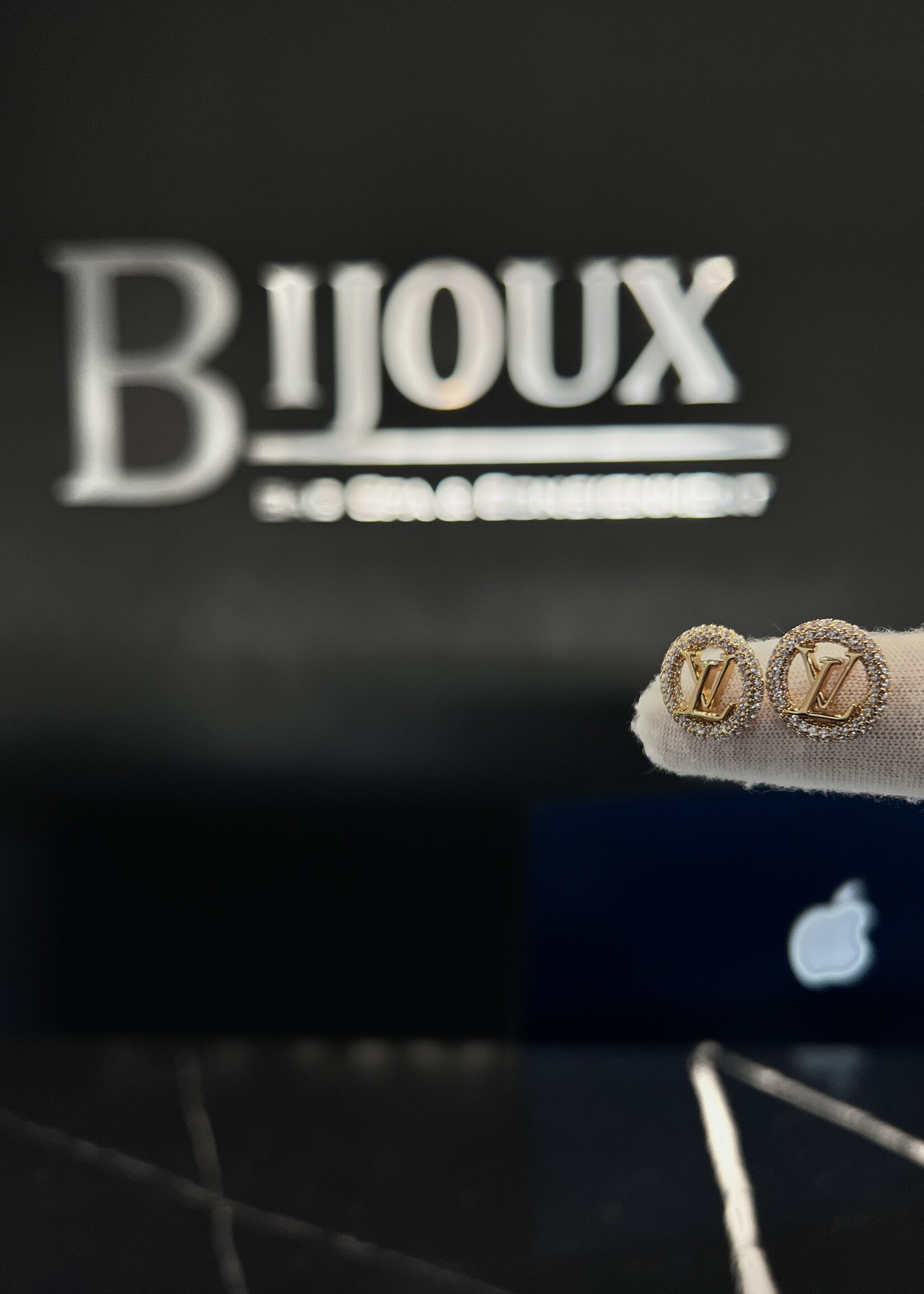 Louis Vuitton SOLD- Louis Vuitton Louise By Night Earrings