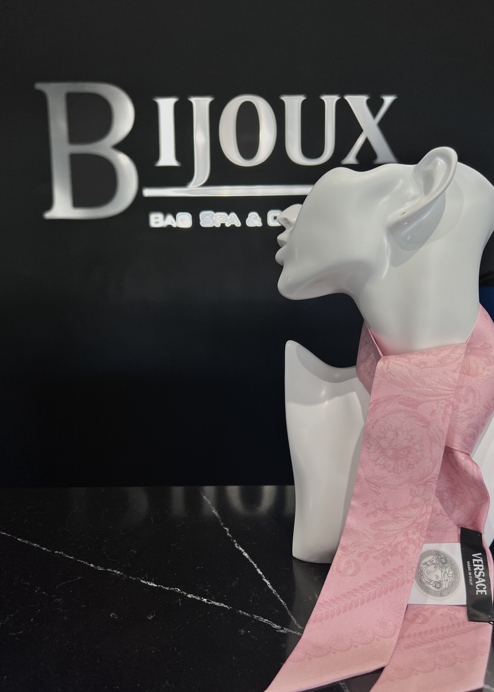 Versace Versace Twilly Pink Scarf