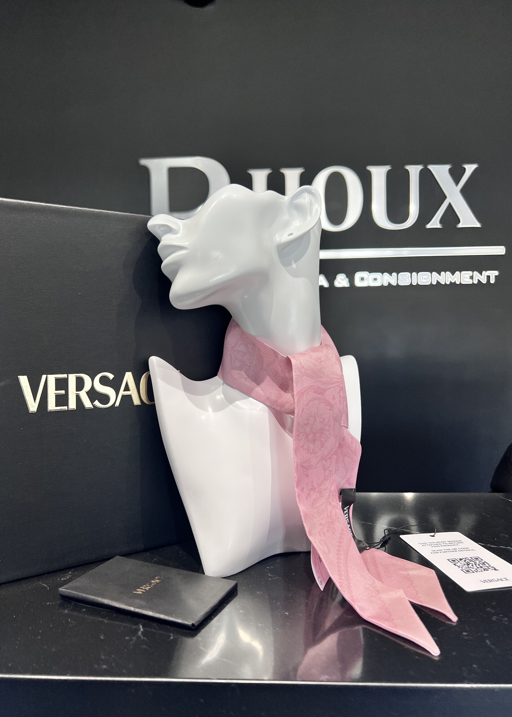 Versace Versace Twilly Pink Scarf