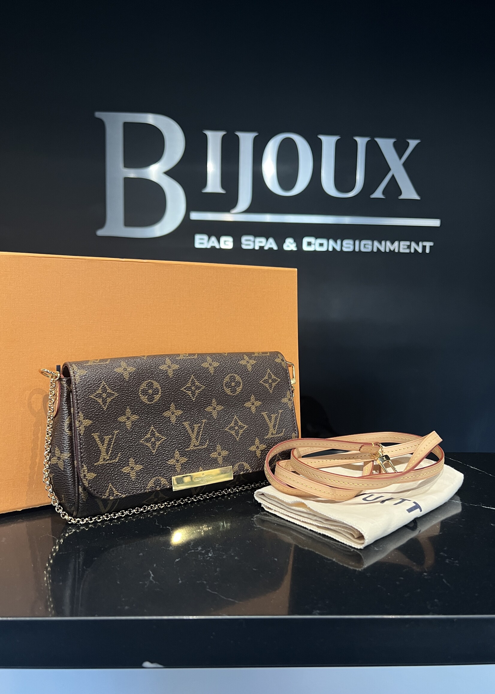 Louis Vuitton SOLD - Louis Vuitton Favourite Monogram  PM