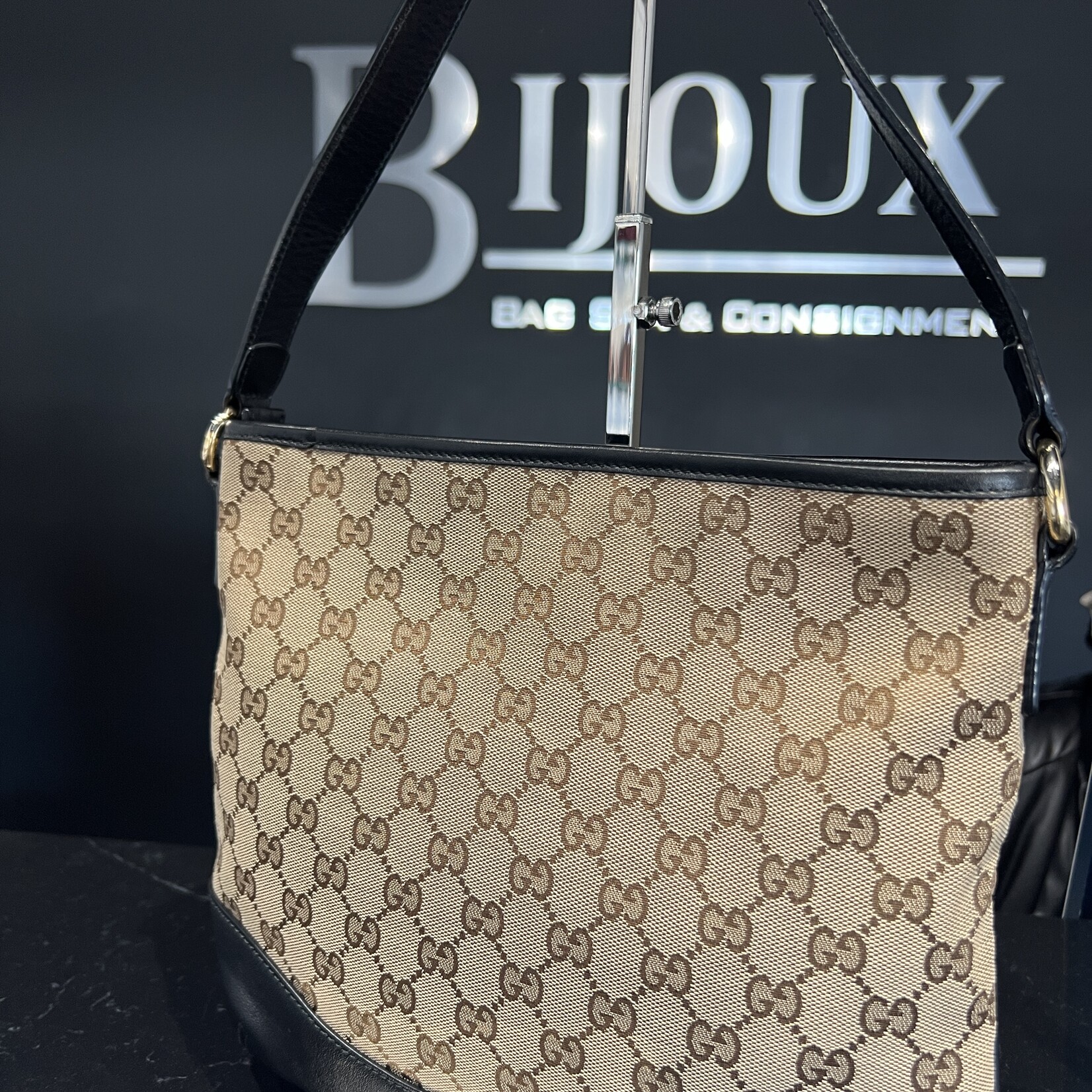 Gucci SOLD - Gucci Canvas shoulder Bag