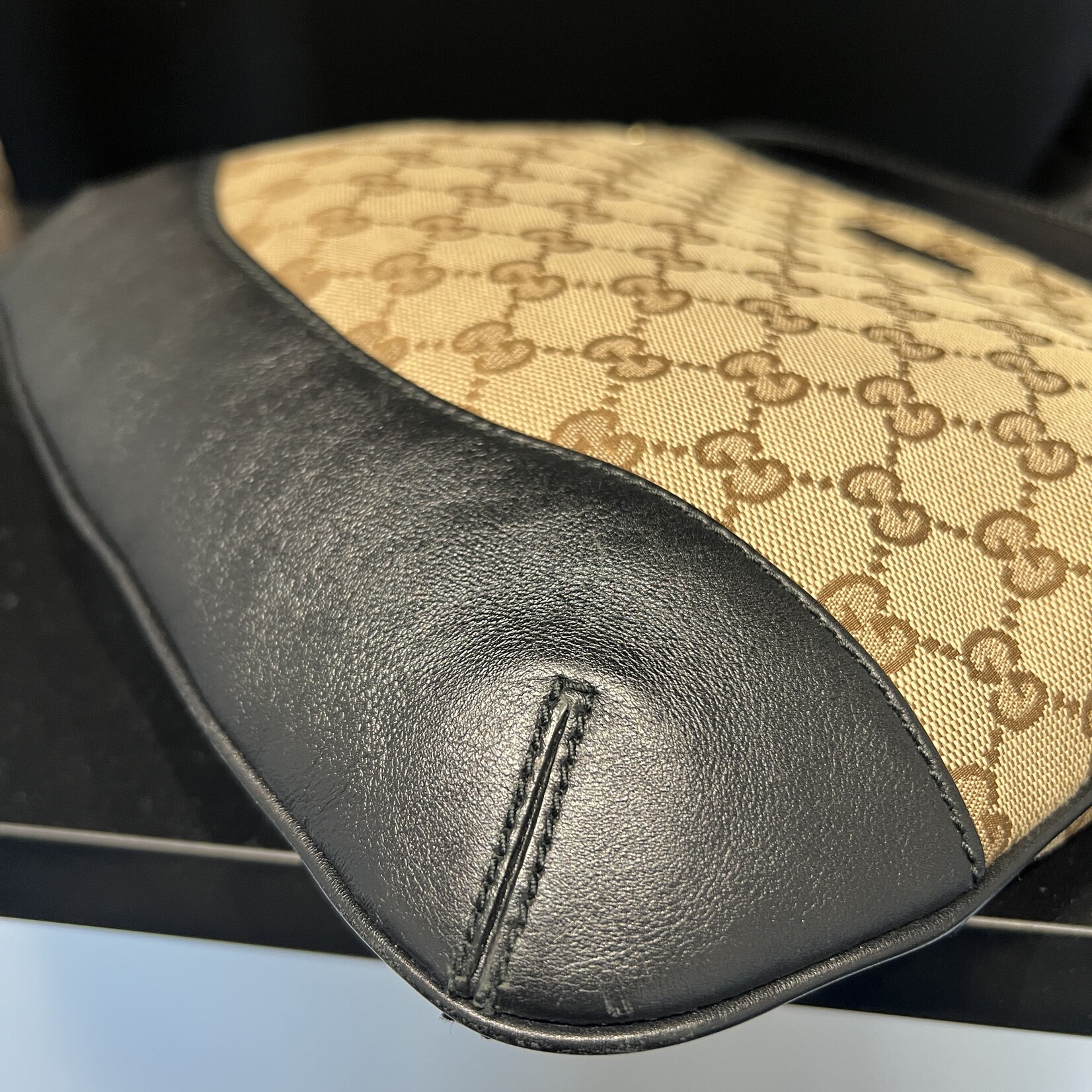 Gucci SOLD - Gucci Canvas shoulder Bag