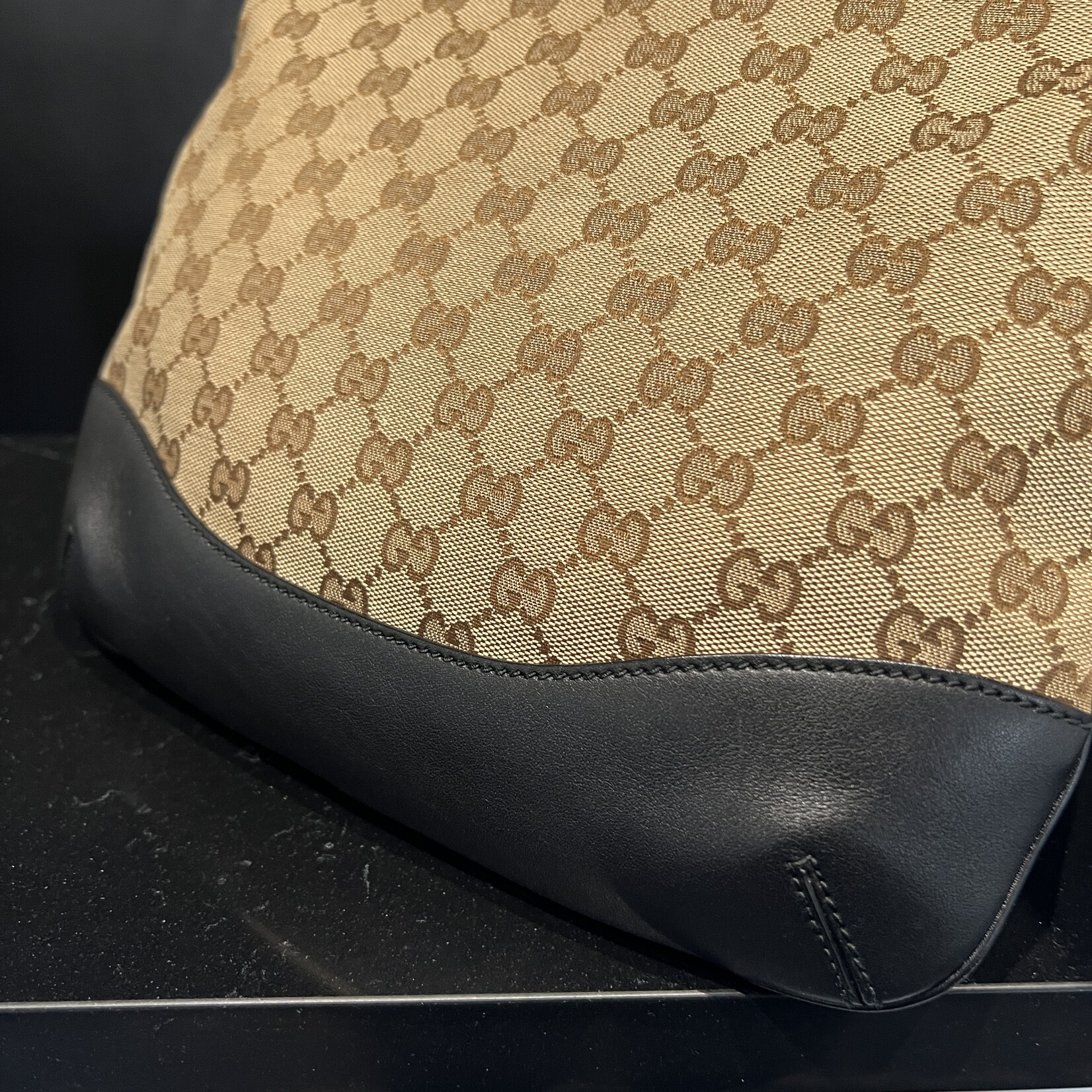 Gucci SOLD - Gucci Canvas shoulder Bag