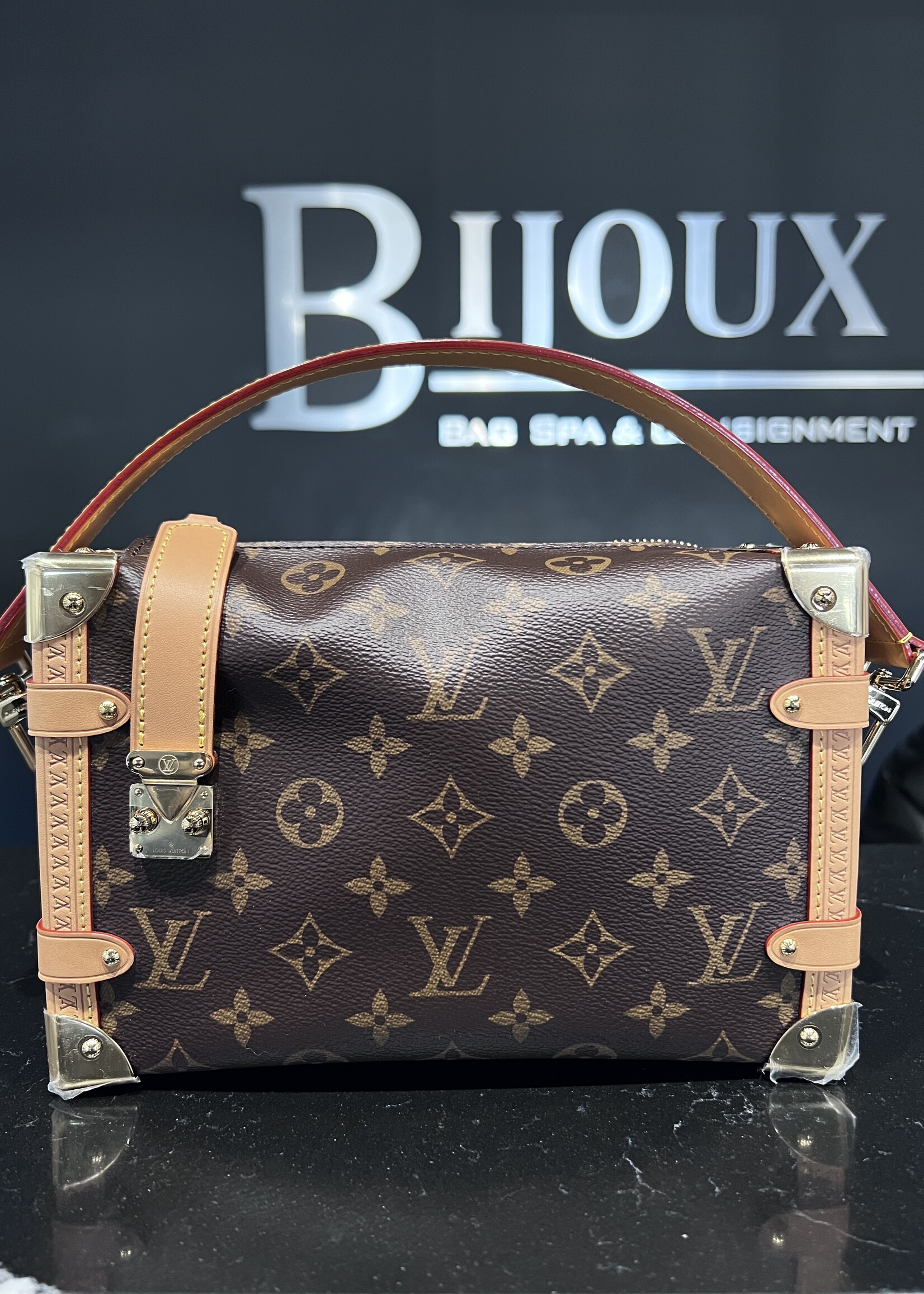 Louis Vuitton Louis Vuitton Side Trunk