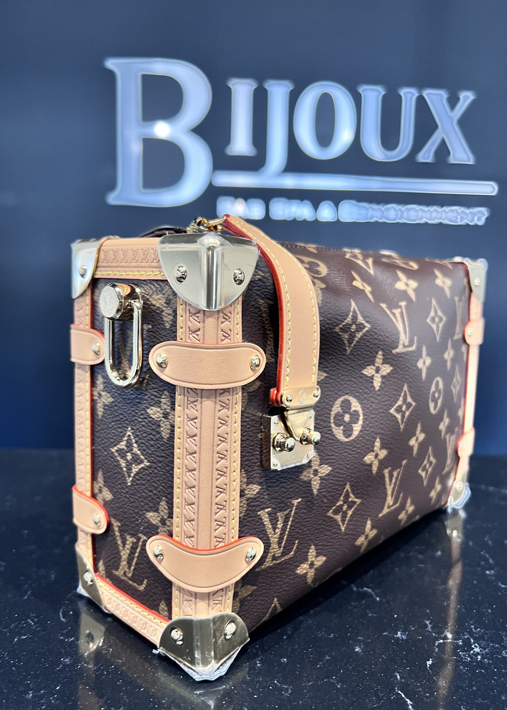 Louis Vuitton Louis Vuitton Side Trunk