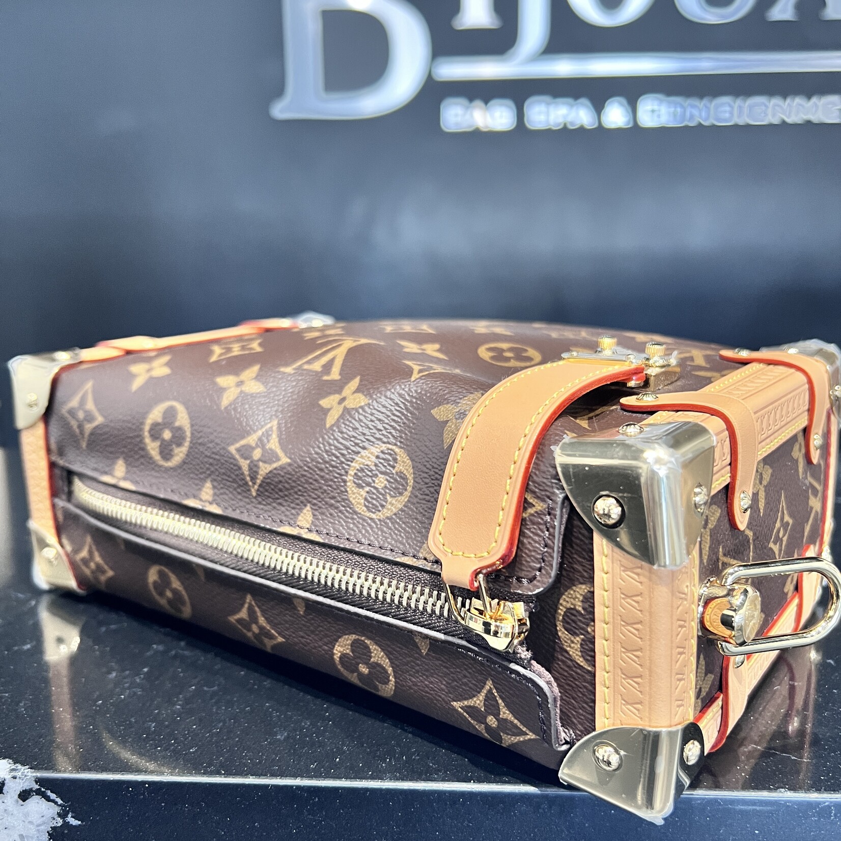 Louis Vuitton Louis Vuitton Side Trunk