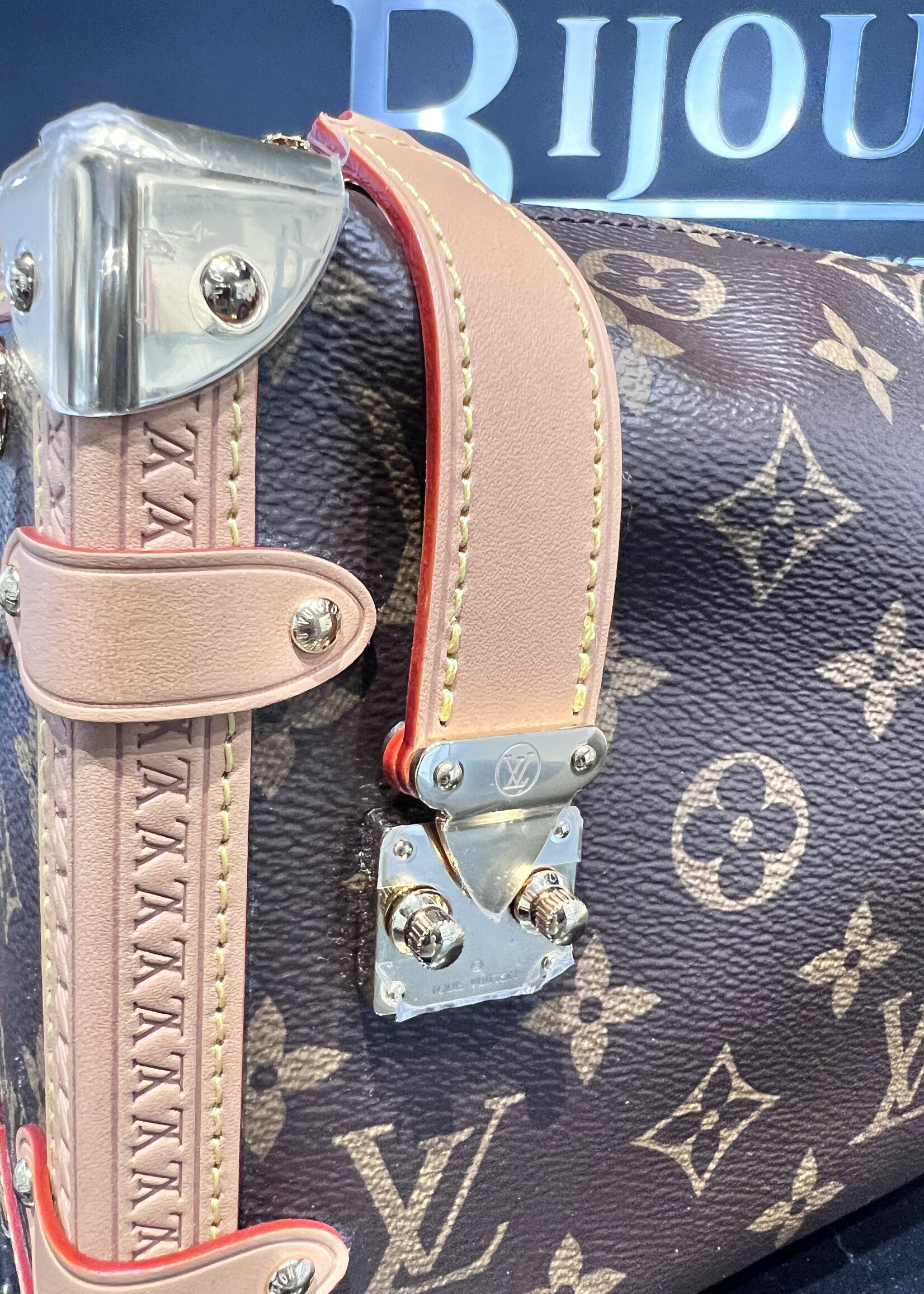 Louis Vuitton Louis Vuitton Side Trunk