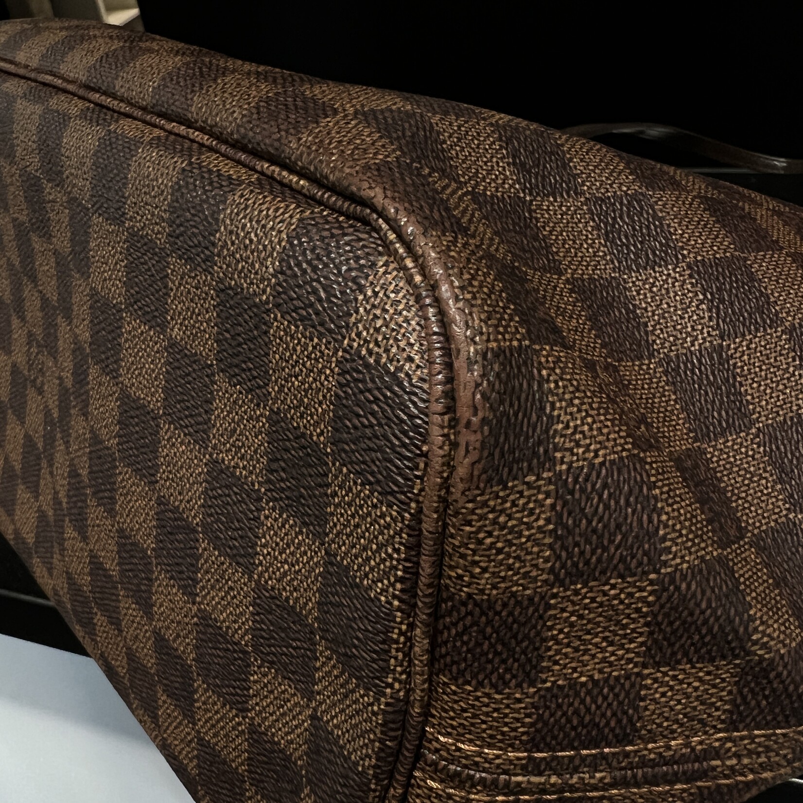 Louis Vuitton SOLD - Louis Vuitton Neverfull Damier Ebene MM
