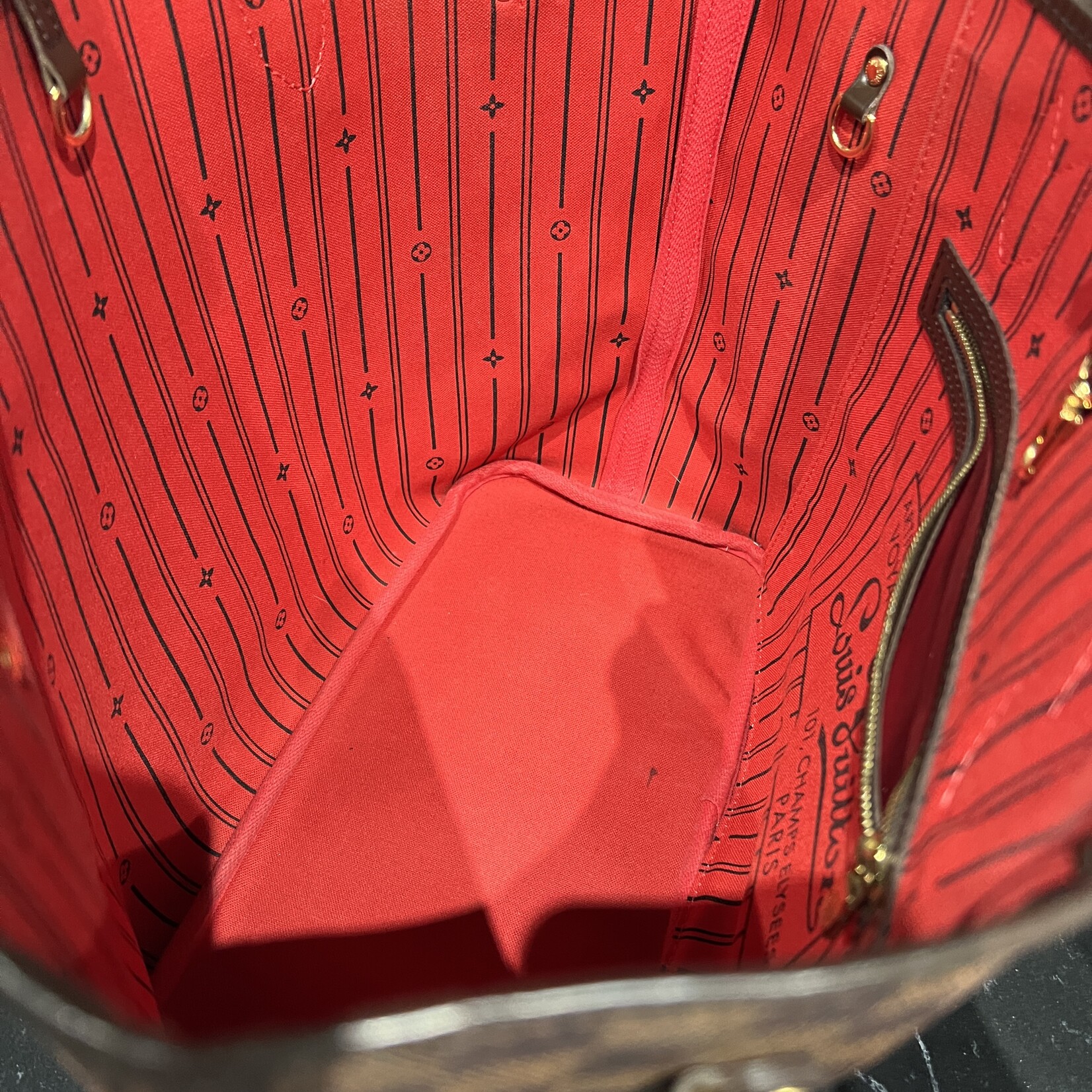 Louis Vuitton SOLD - Louis Vuitton Neverfull Damier Ebene MM