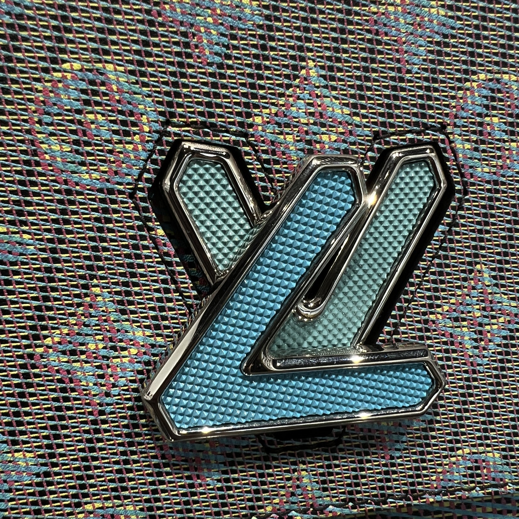 Louis Vuitton Louis Vuitton Twist MM Pop