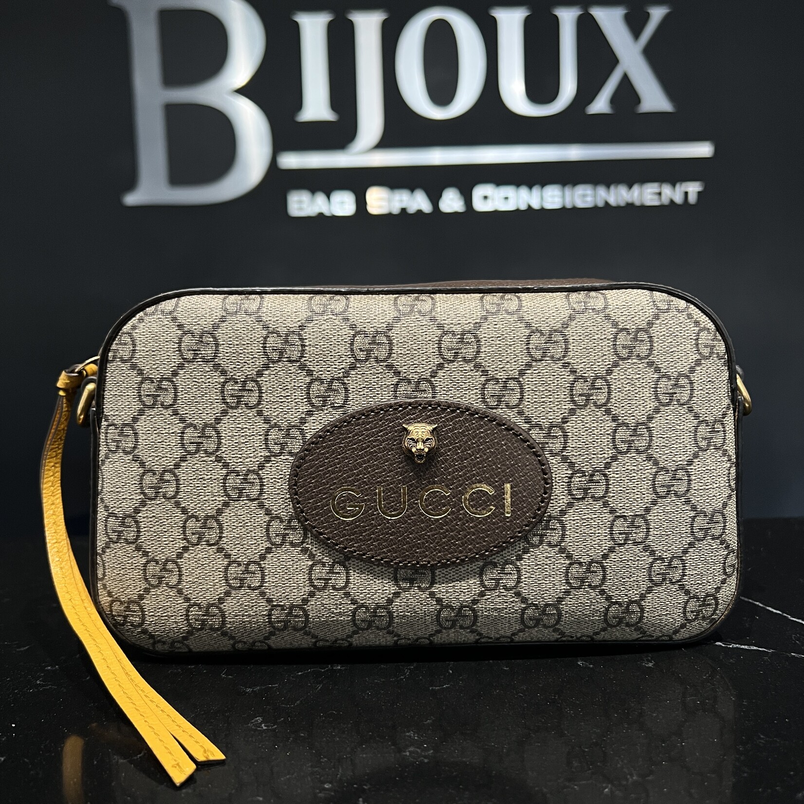 Gucci Gucci Canvas Messenger Crossbody