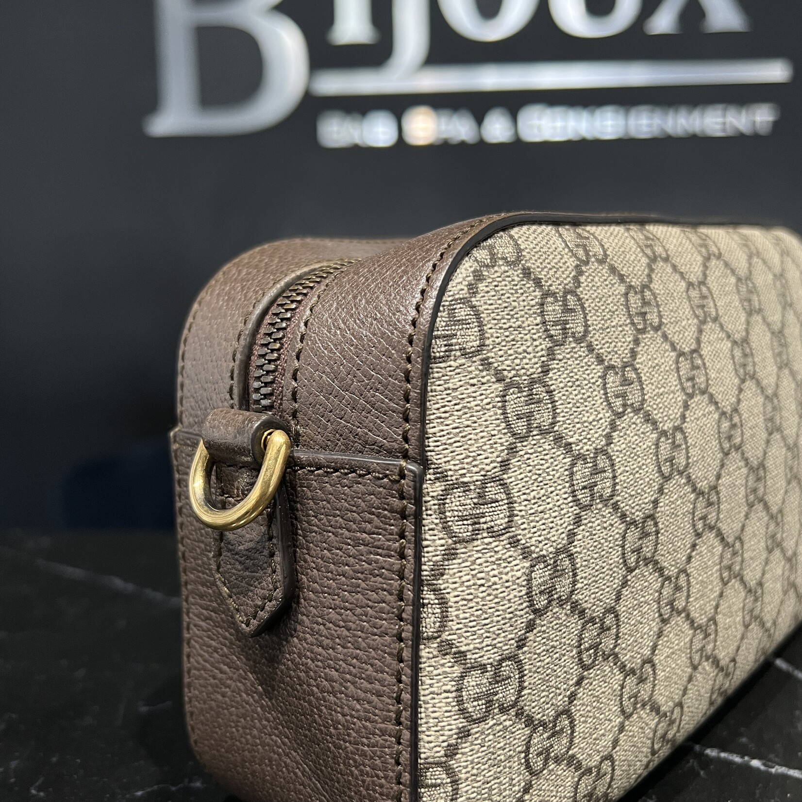 Gucci Gucci Canvas Messenger Crossbody