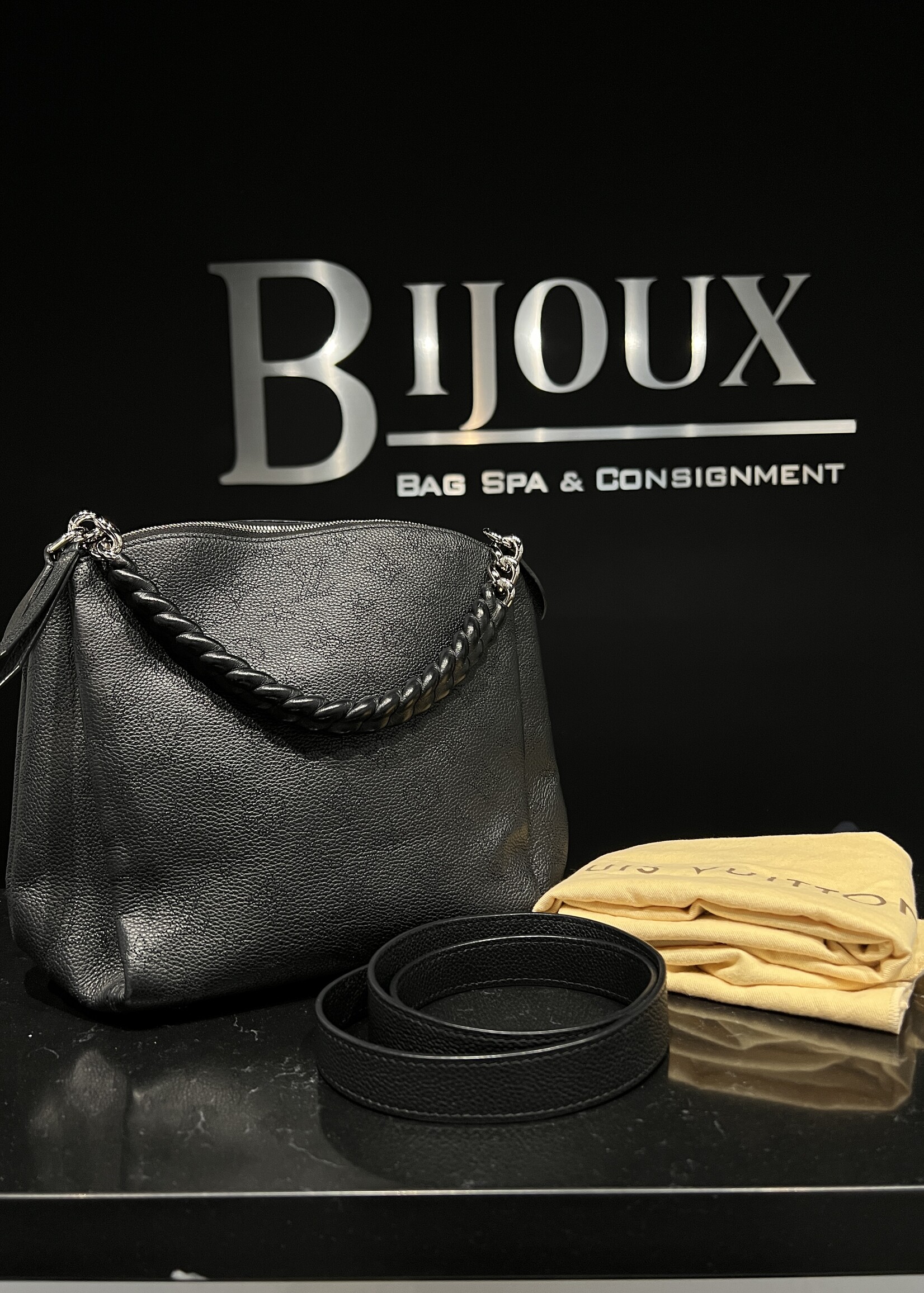 Louis Vuitton SOLD - Louis Vuitton Mahina Babylone