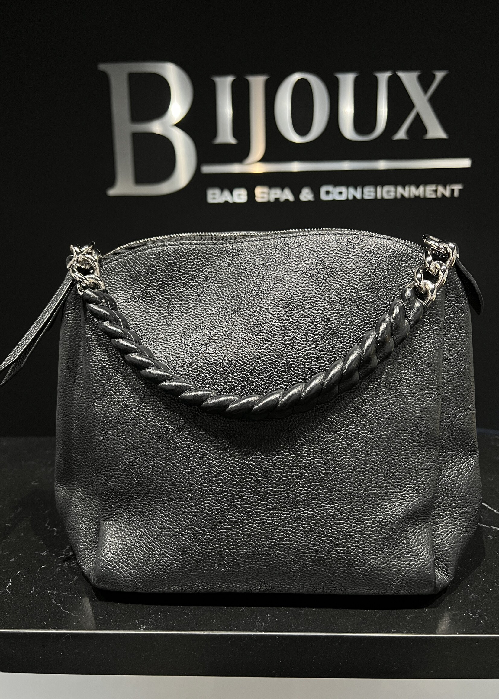 Louis Vuitton SOLD - Louis Vuitton Mahina Babylone