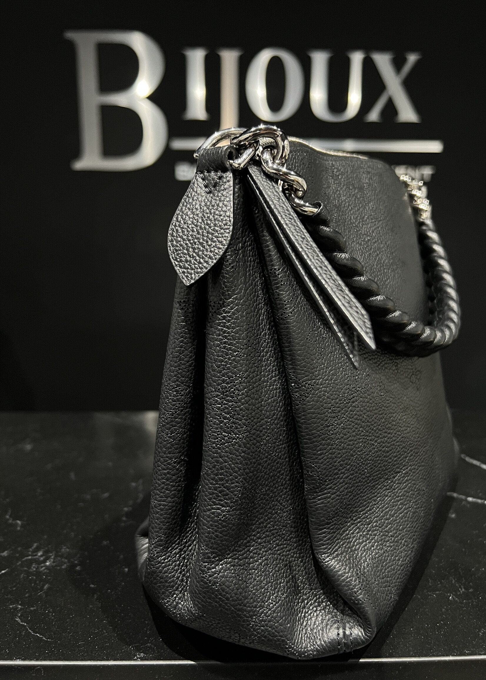 Louis Vuitton SOLD - Louis Vuitton Mahina Babylone