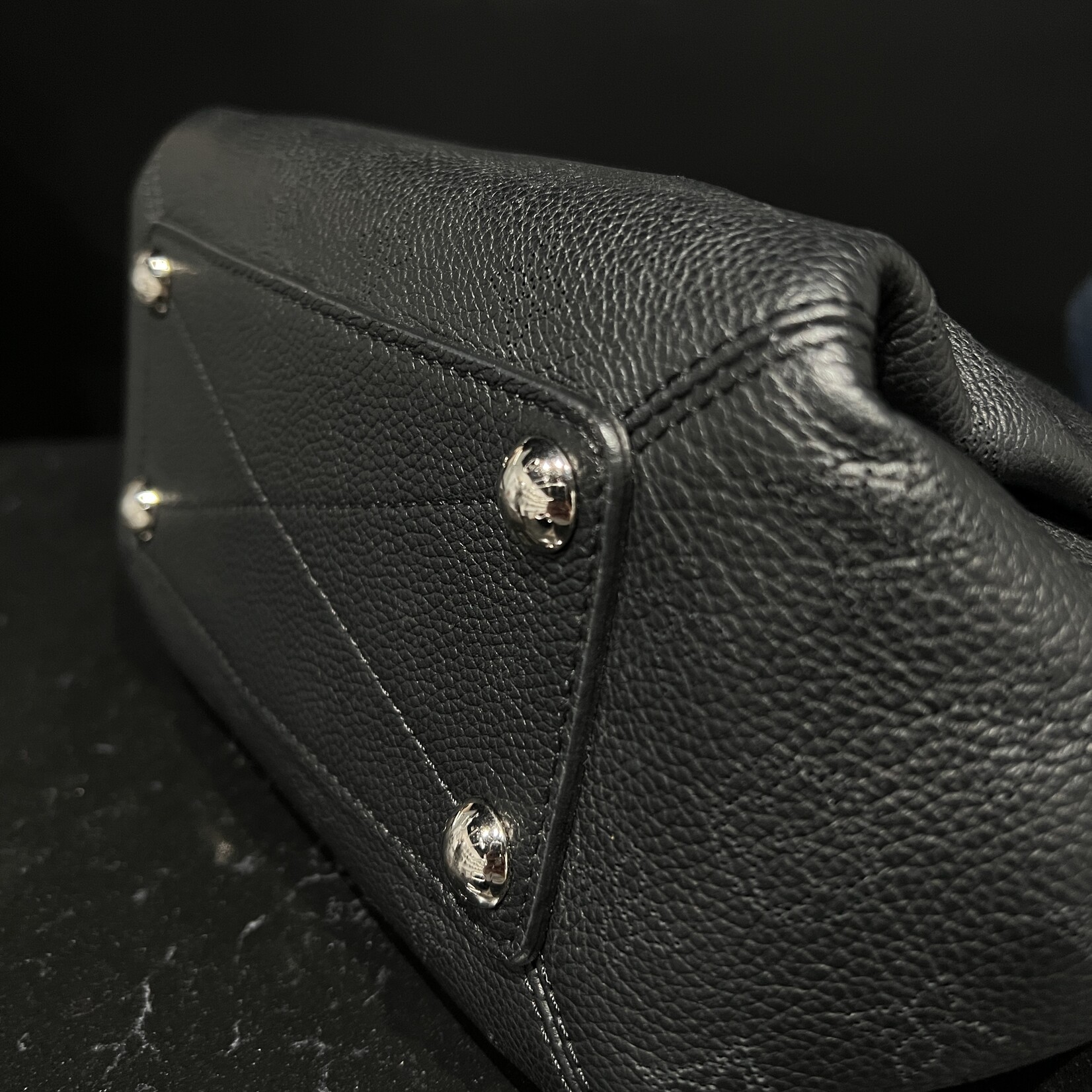 Louis Vuitton Louis Vuitton Mahina Babylone