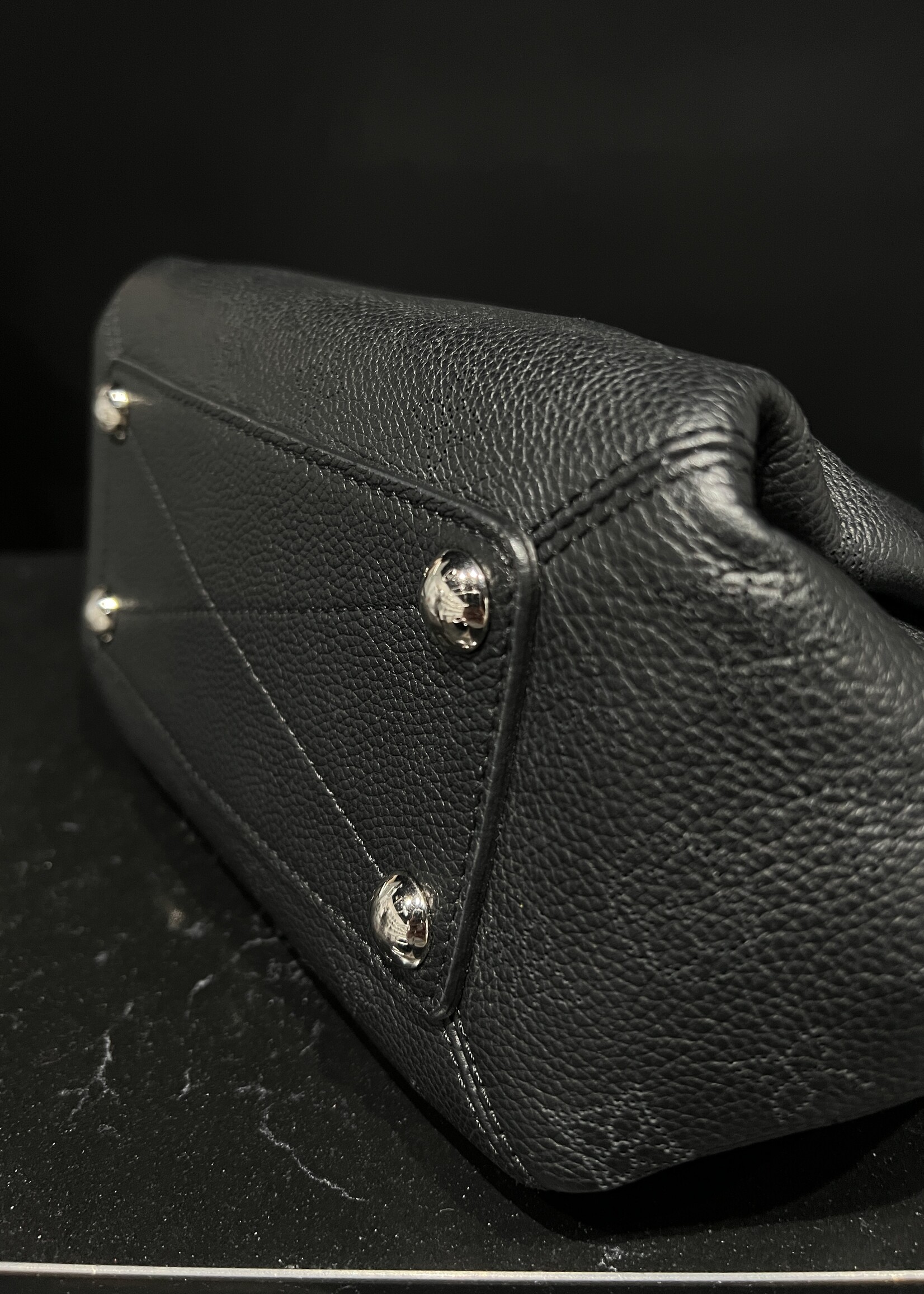 Louis Vuitton SOLD - Louis Vuitton Mahina Babylone