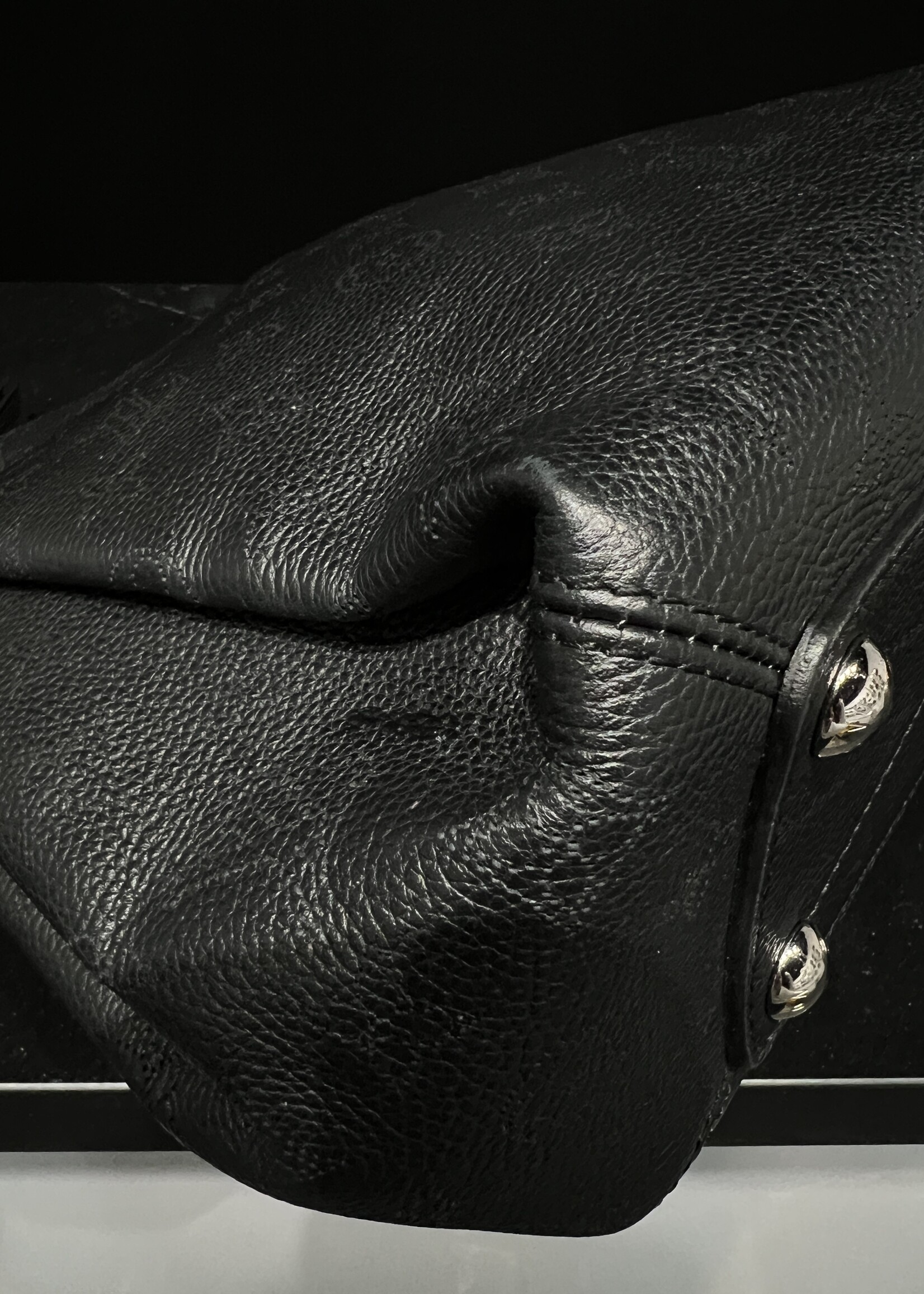 Louis Vuitton SOLD - Louis Vuitton Mahina Babylone