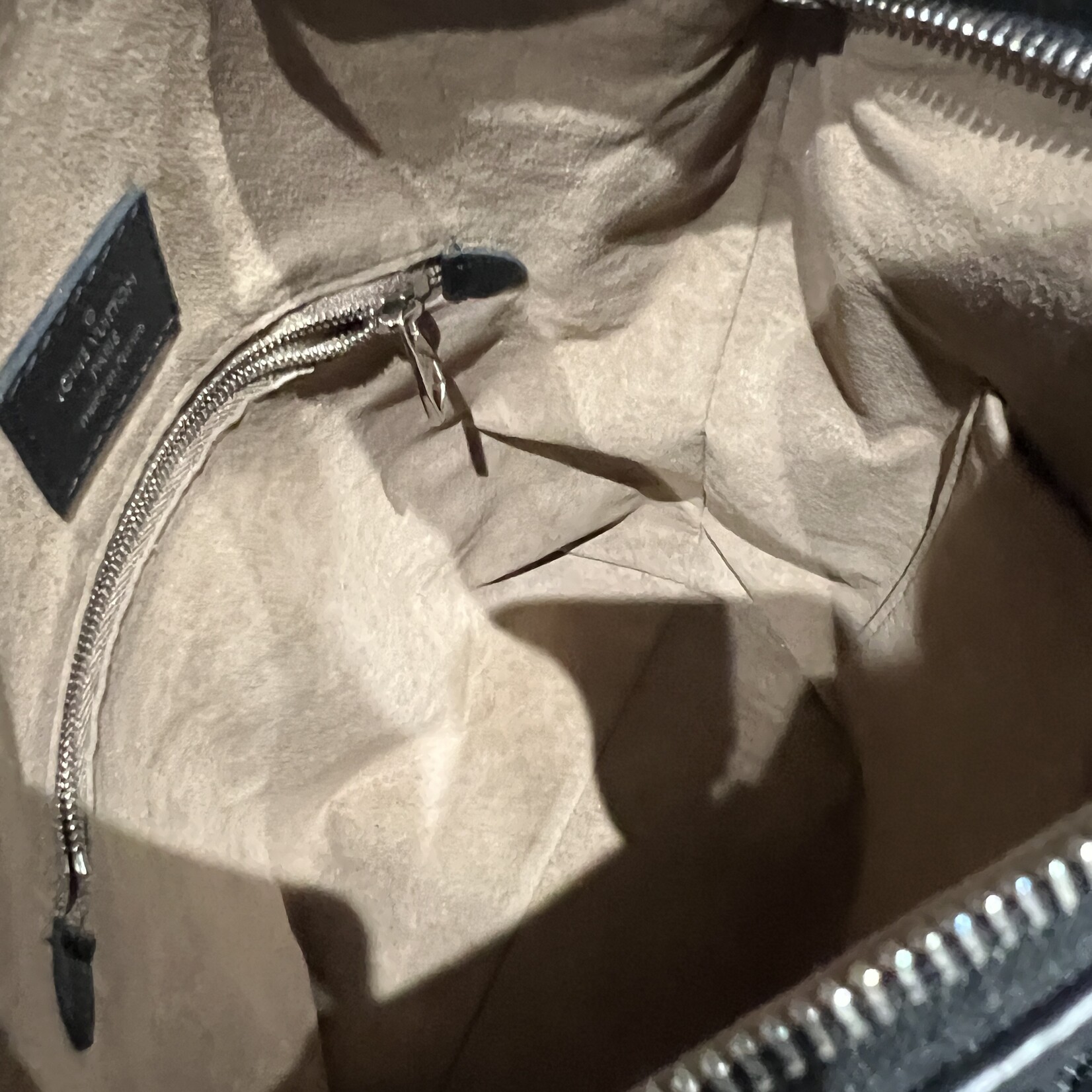 Louis Vuitton SOLD - Louis Vuitton Mahina Babylone