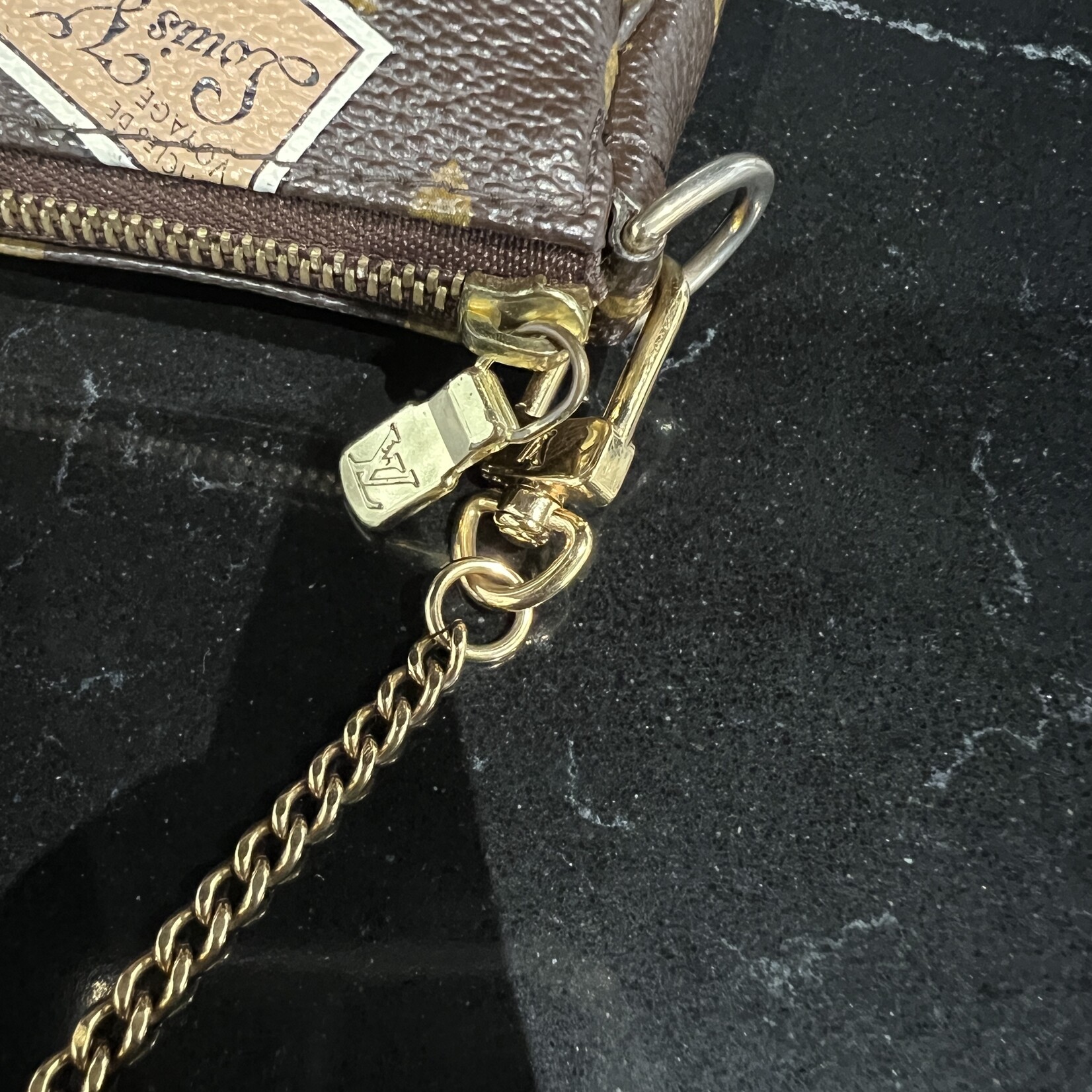 Louis Vuitton Louis Vuitton  Monogram Mini Patch Pochette