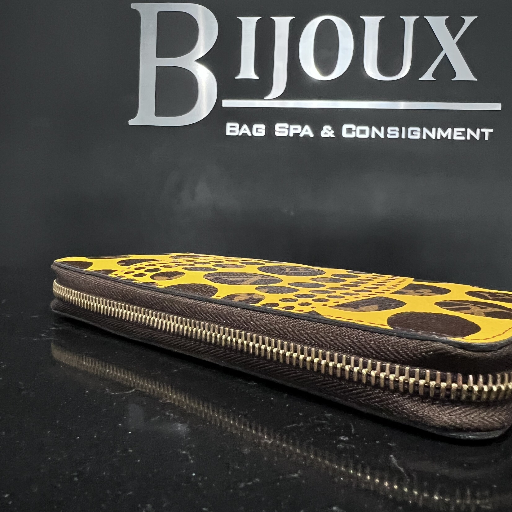 Louis Vuitton Louis Vuitton Kusama Wallet