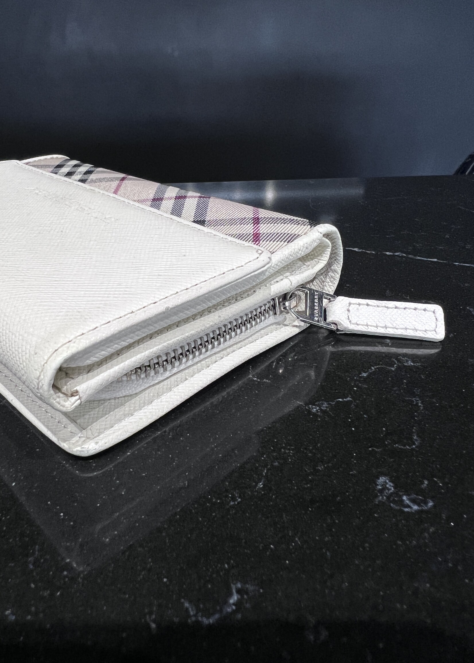 Burberry SOLD- Burberry White Nova Check Pattern Canvas Wallet