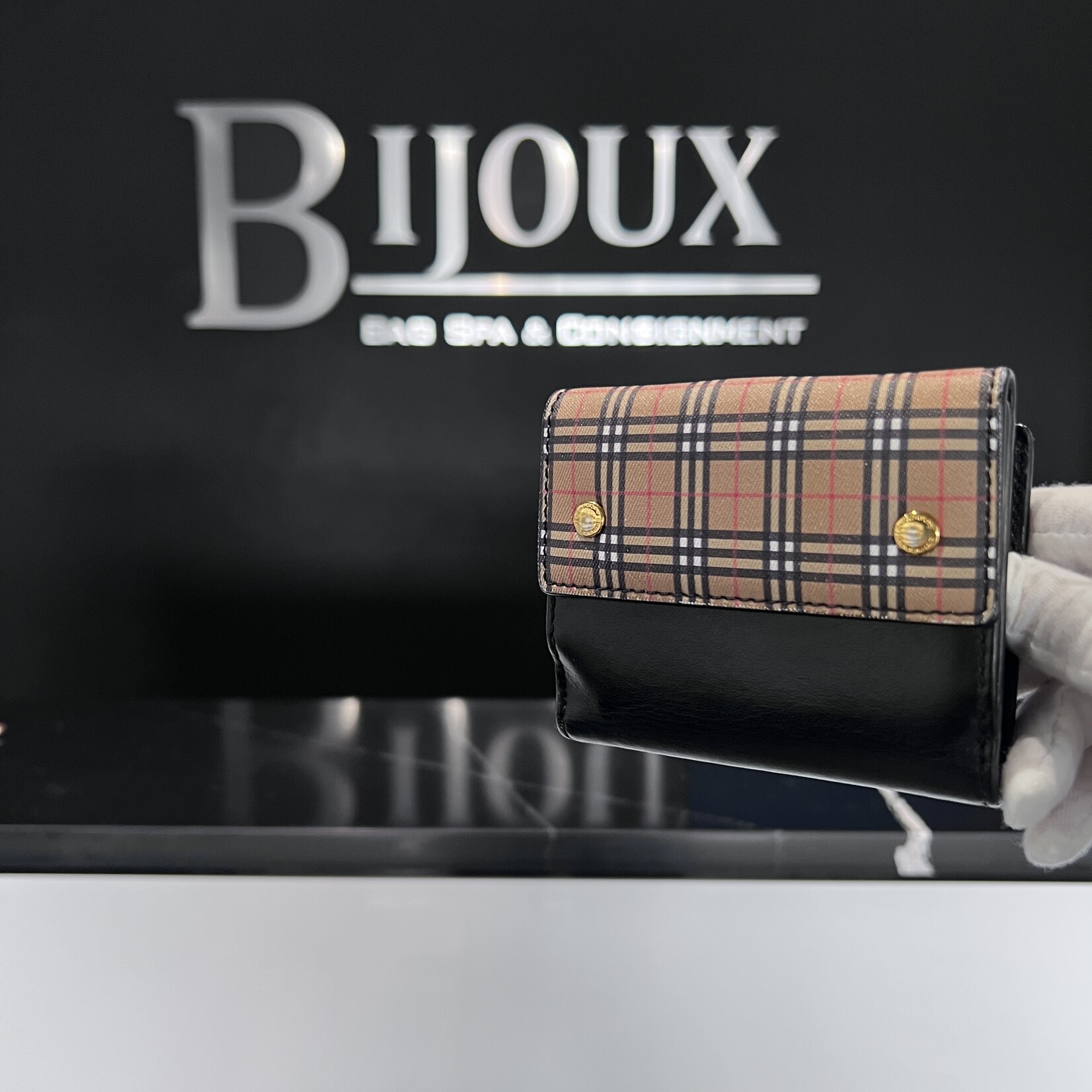 Burberry Burberry  Luna French Wallet