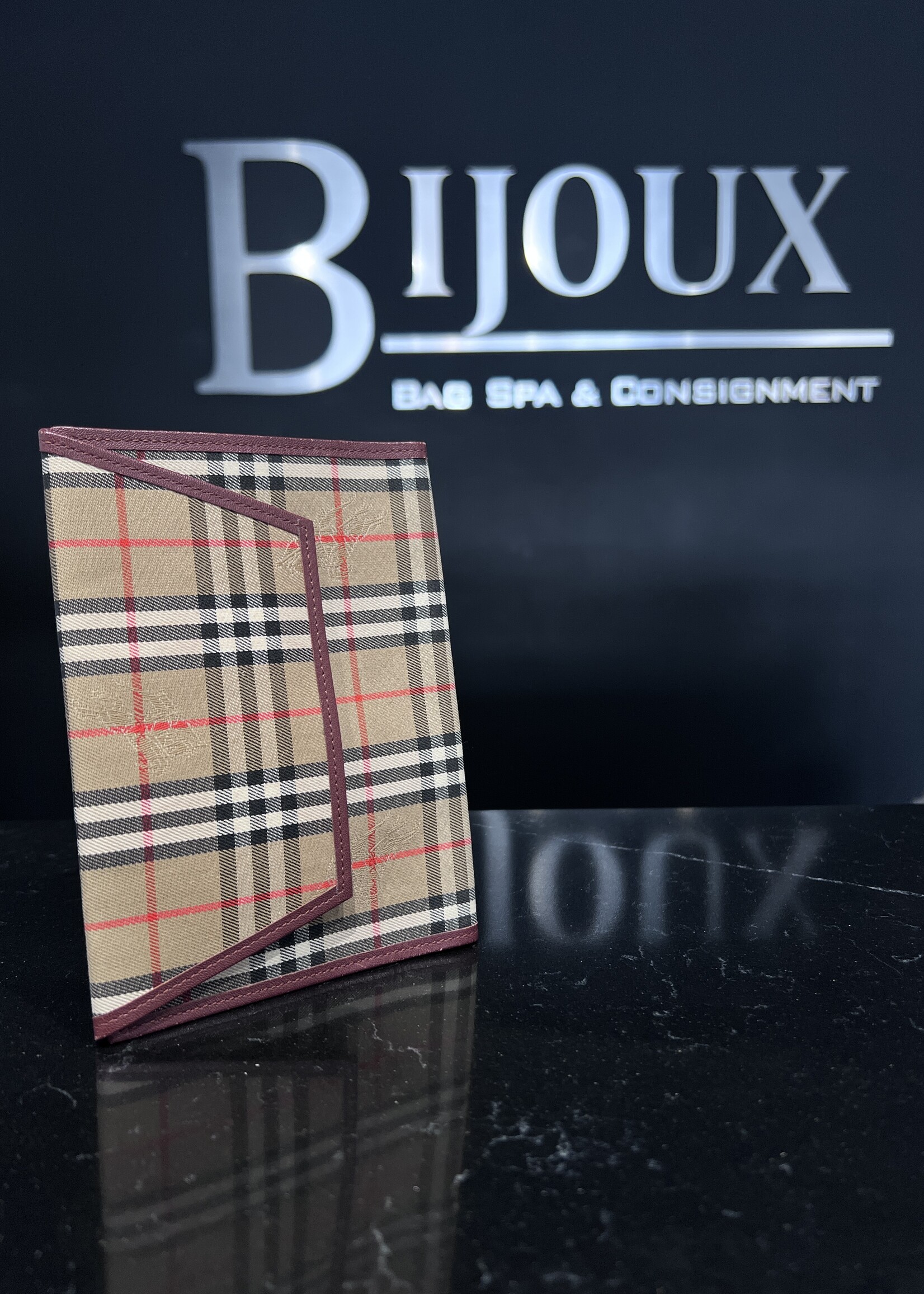 Burberry SOLD - Burberry Haymarket Passport Holder