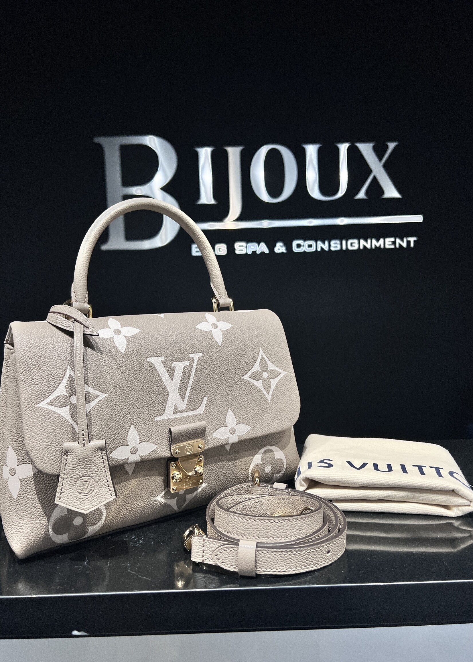 Louis Vuitton SOLD- Louis Vuitton Madeline MM Nude