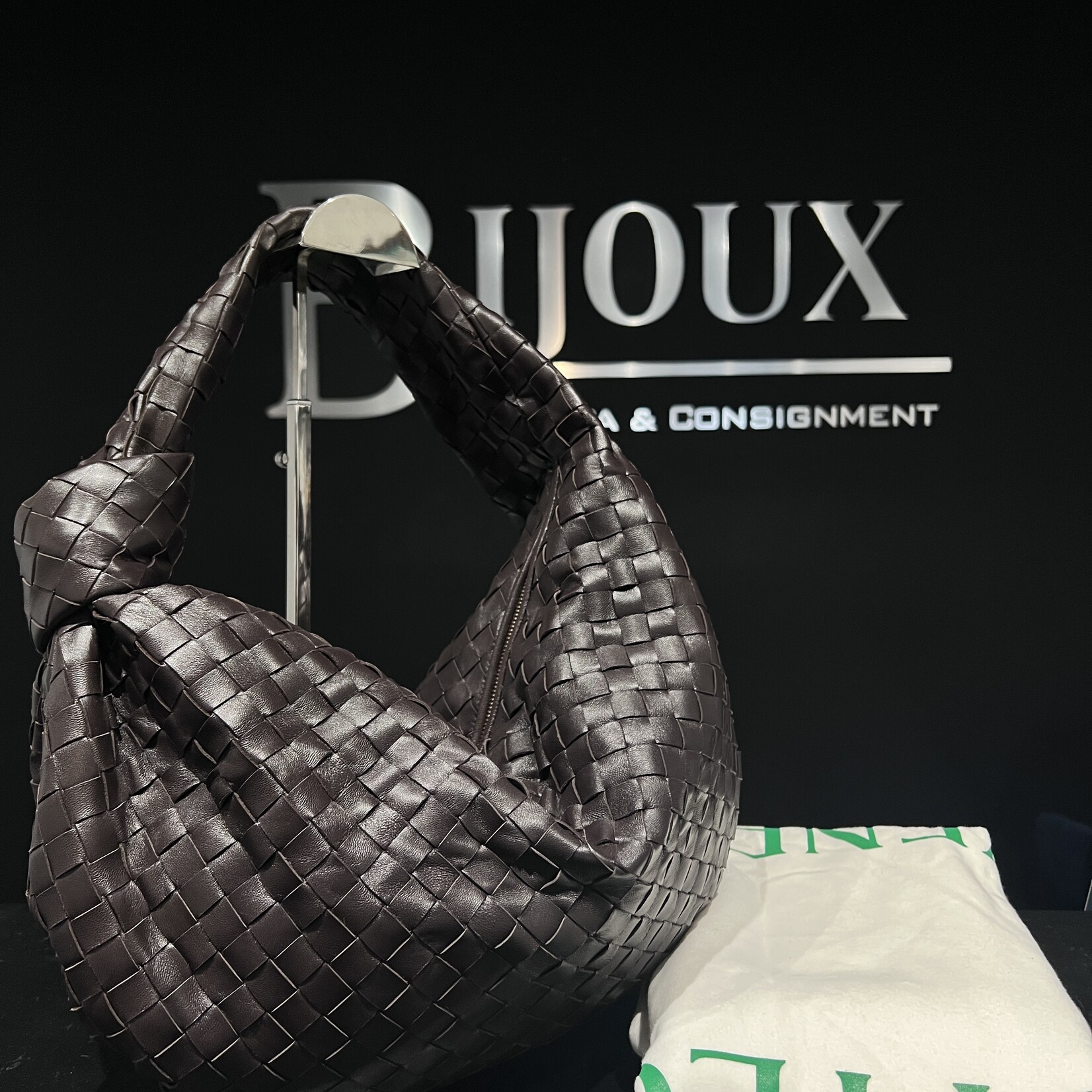 Bottega Veneta SOLD - Bottega Veneta Small Jodie Fondant