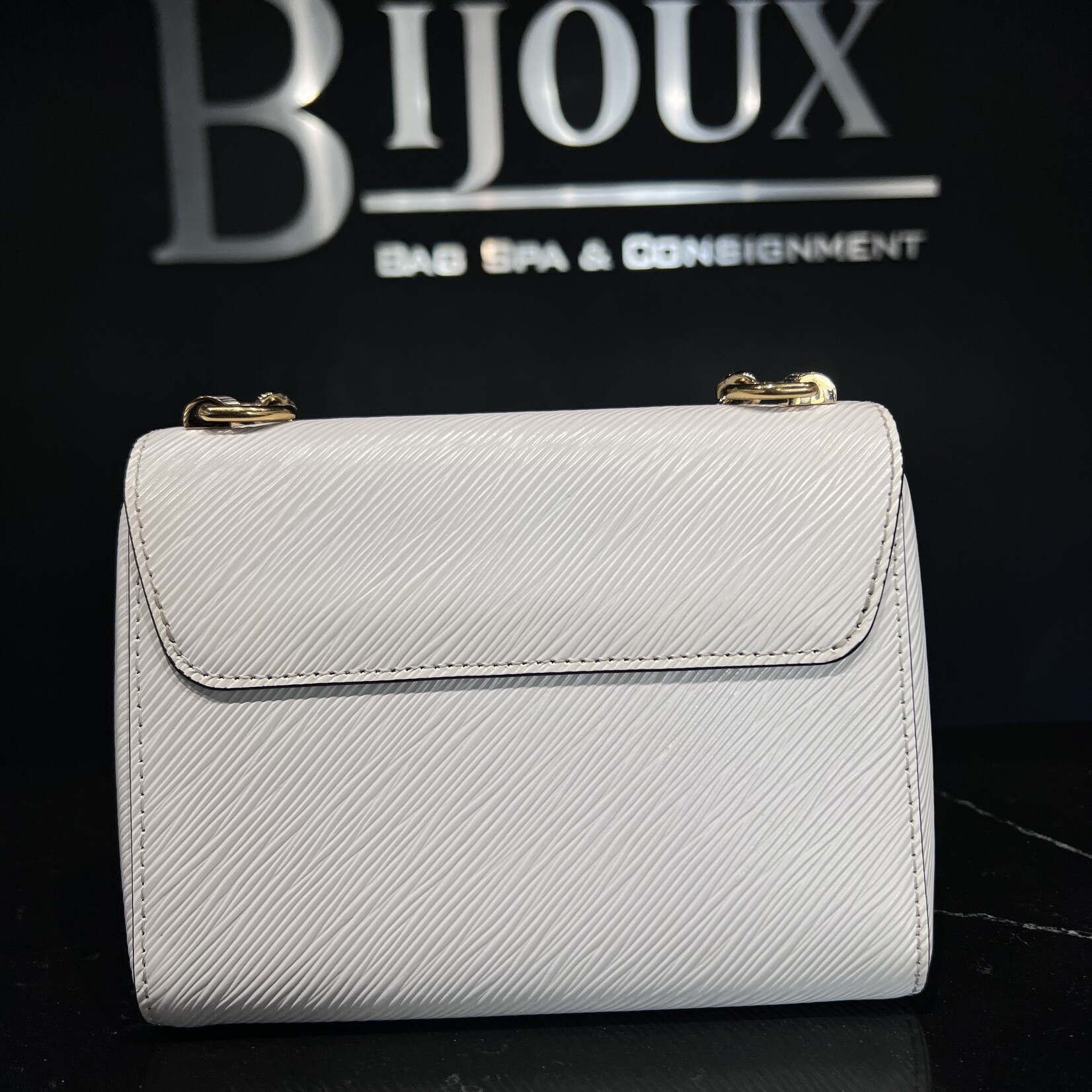 Louis Vuitton Louis Vuitton Twist PM White