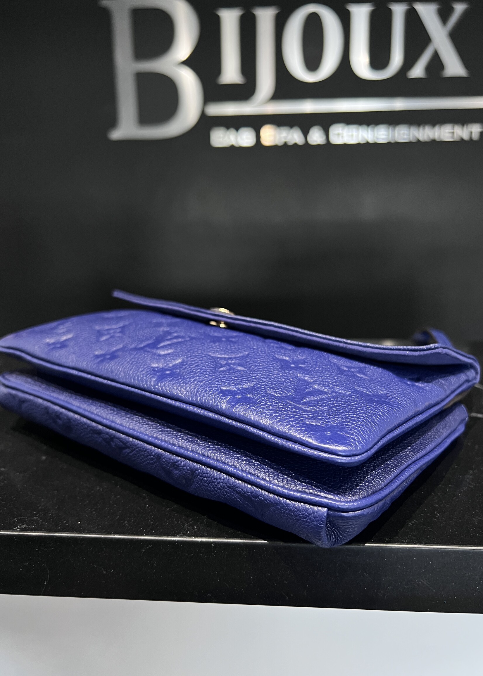 Louis Vuitton SOLD- Louis Vuitton Twice Iris