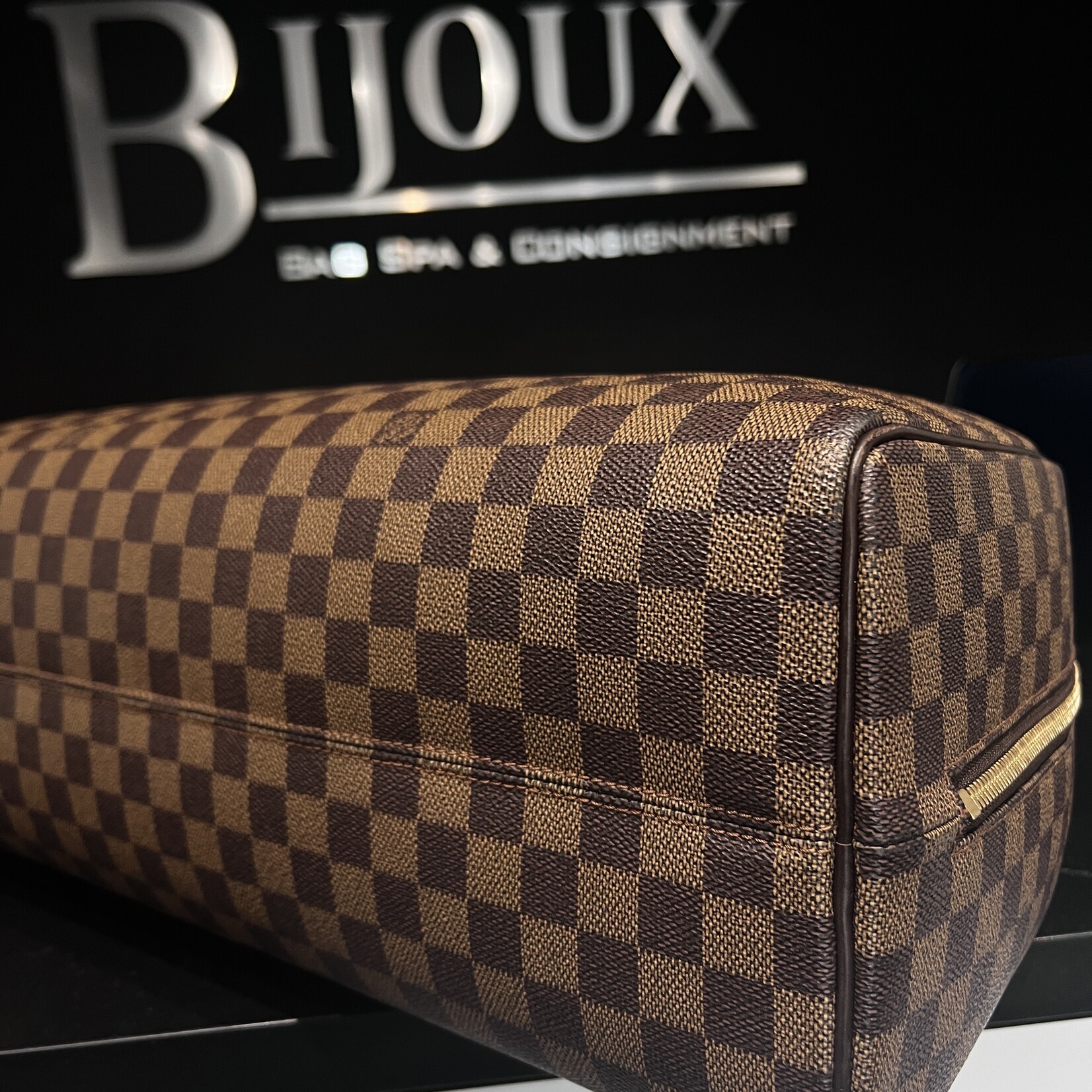 Louis Vuitton SOLD - Louis Vuitton Nolita  24 Heures Damier Ebene