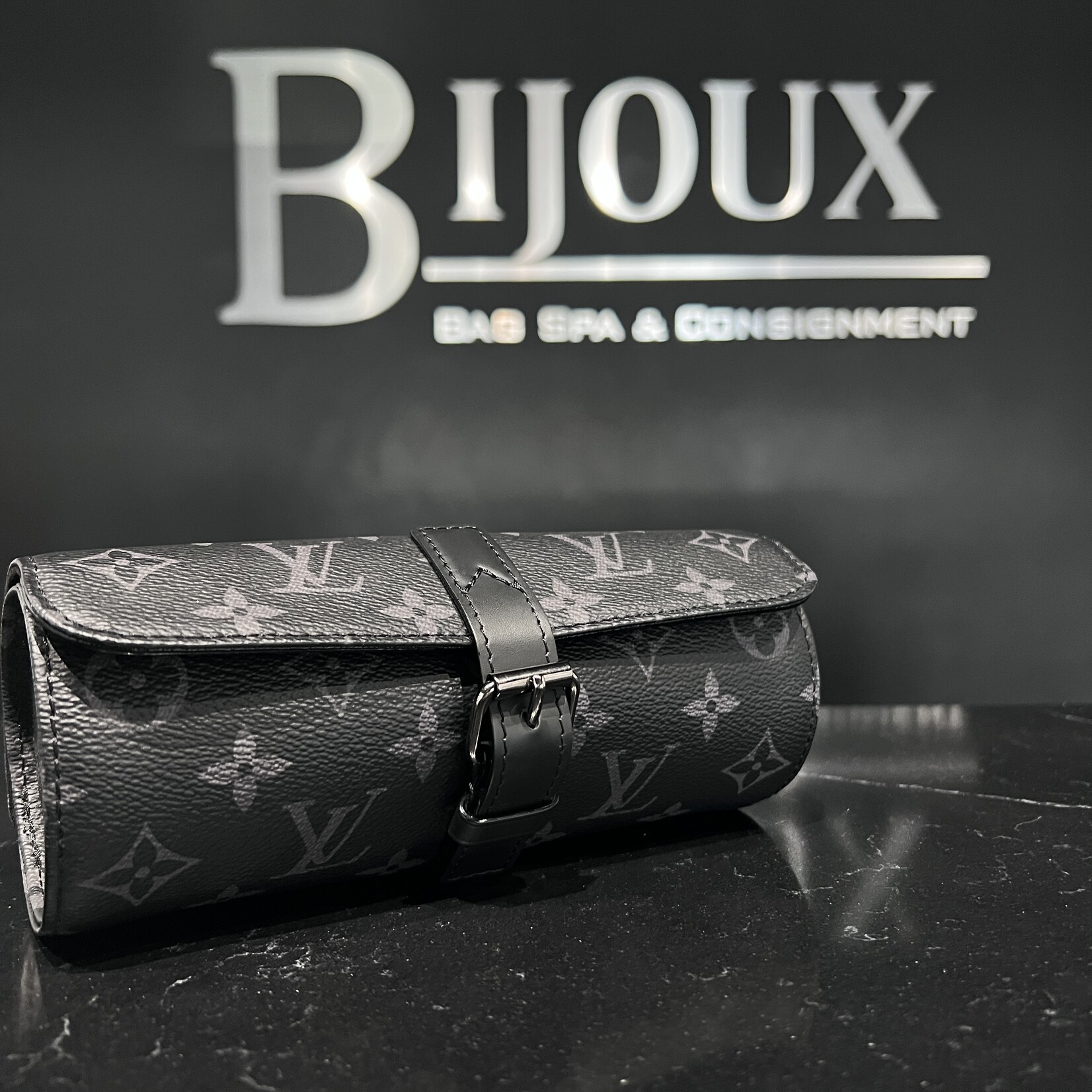 Louis Vuitton SOLD - Louis Vuitton Watch Case