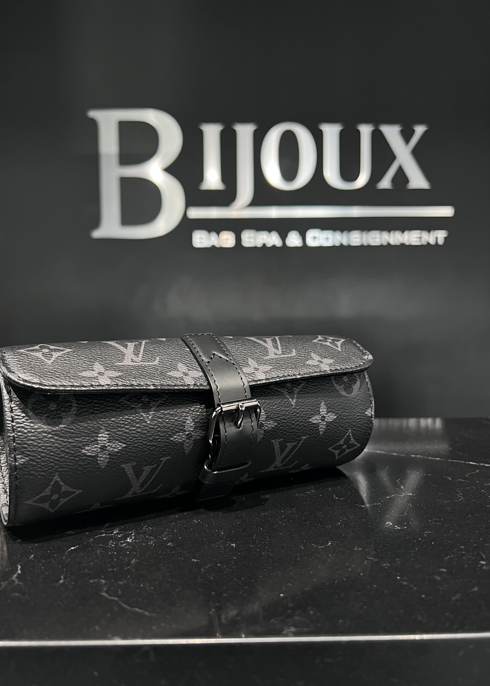 Louis Vuitton SOLD - Louis Vuitton Watch Case