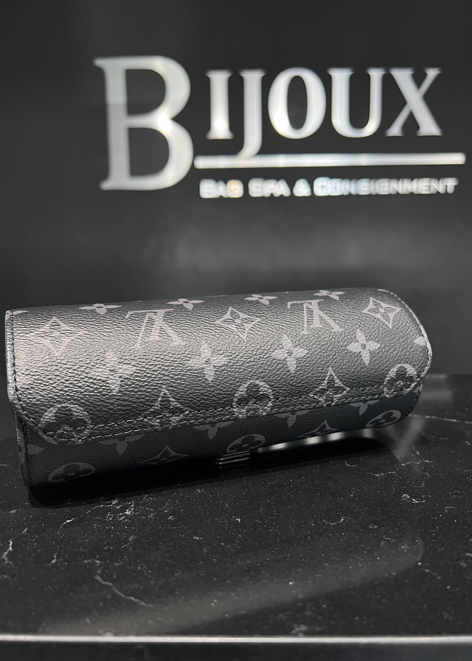 Louis Vuitton SOLD - Louis Vuitton Watch Case