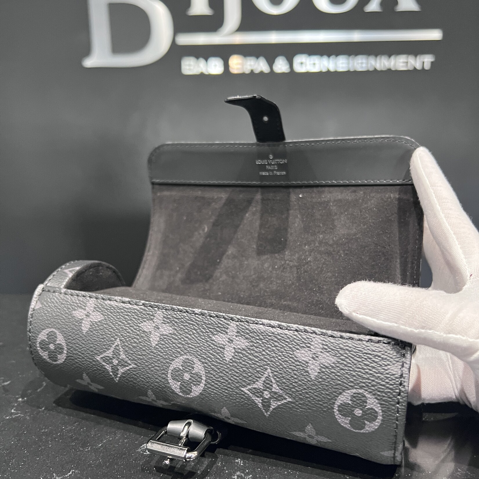 Louis Vuitton SOLD - Louis Vuitton Watch Case