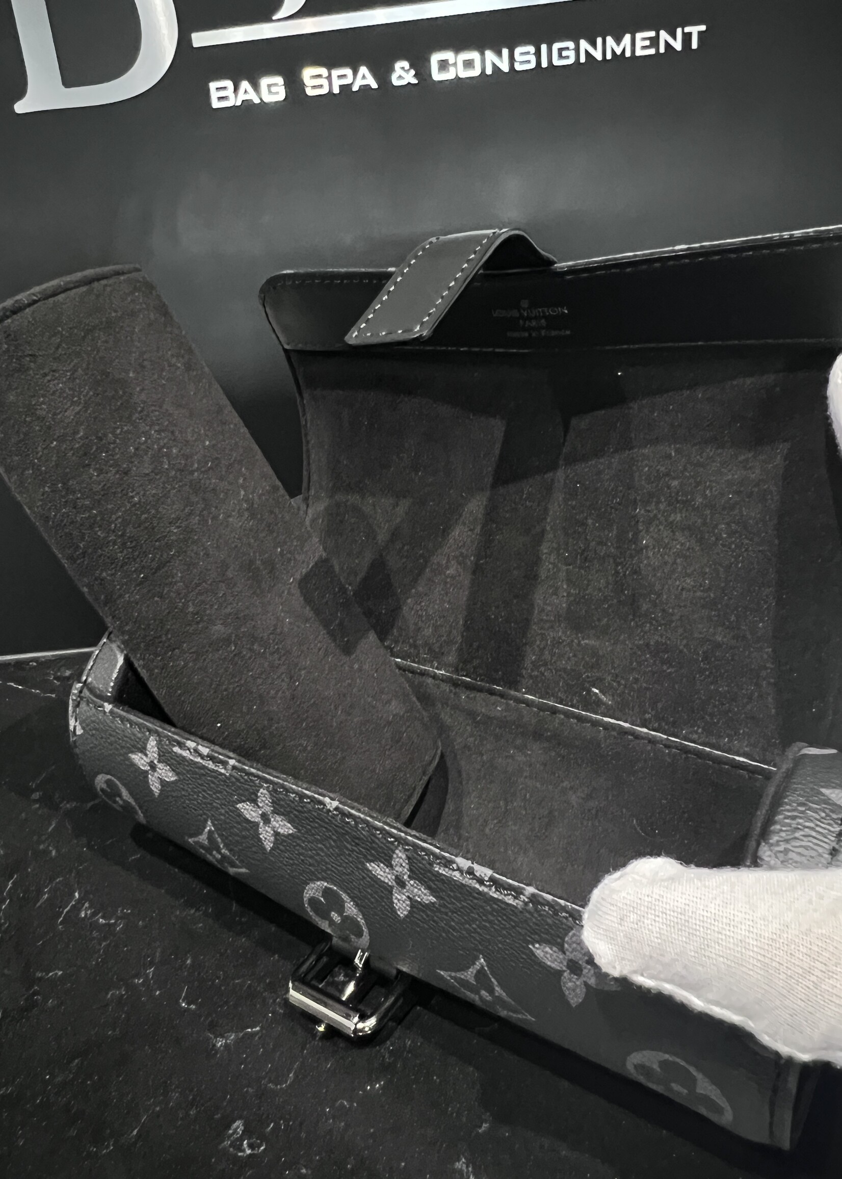 Louis Vuitton SOLD - Louis Vuitton Watch Case