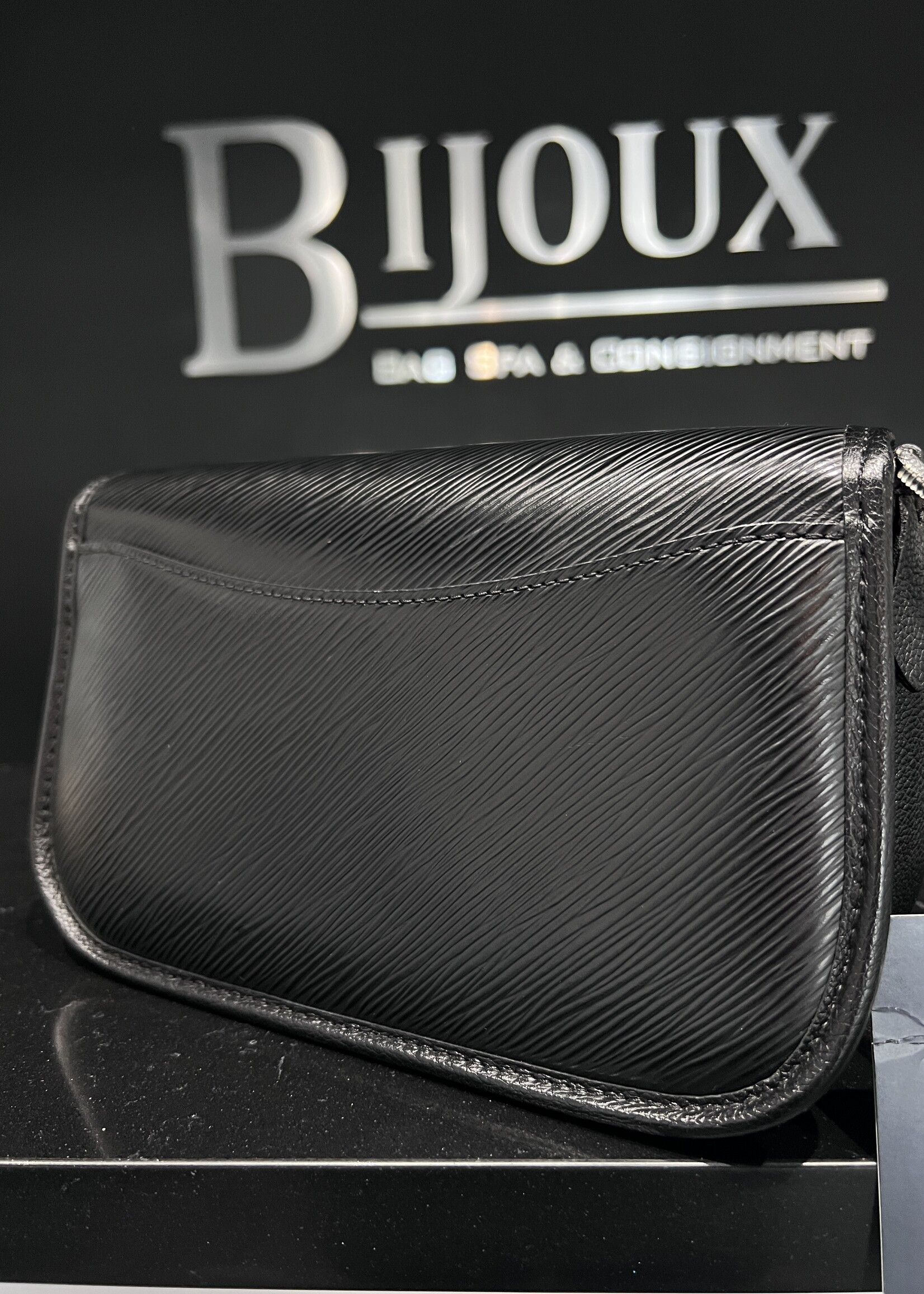 Louis Vuitton SOLD- Louis Vuitton Epi Buci Obscur Bag