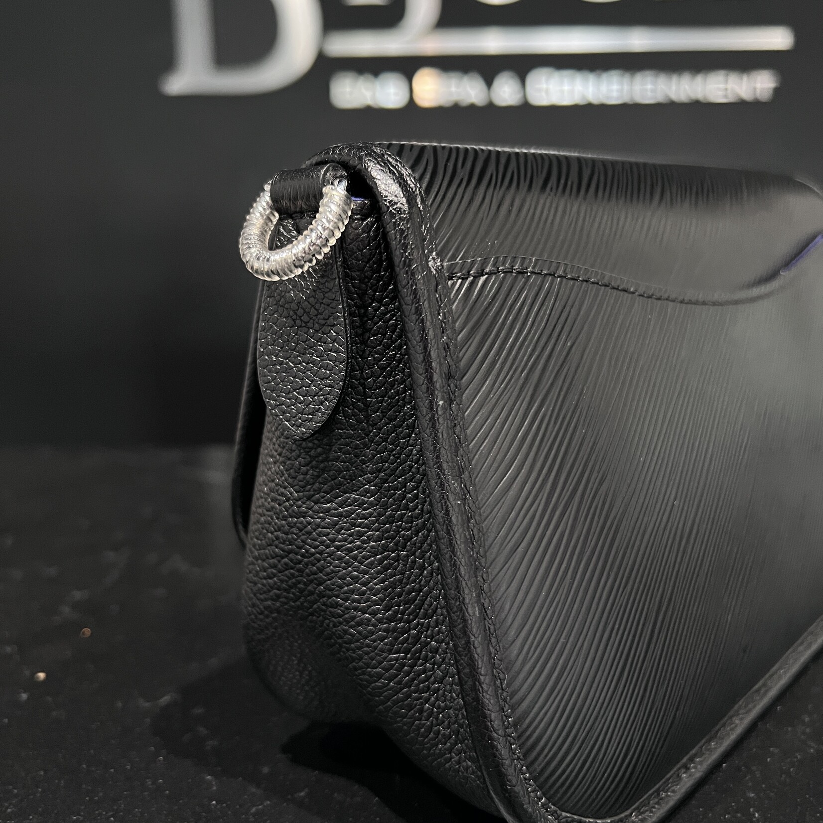 Louis Vuitton Louis Vuitton Epi Buci Obscur Bag