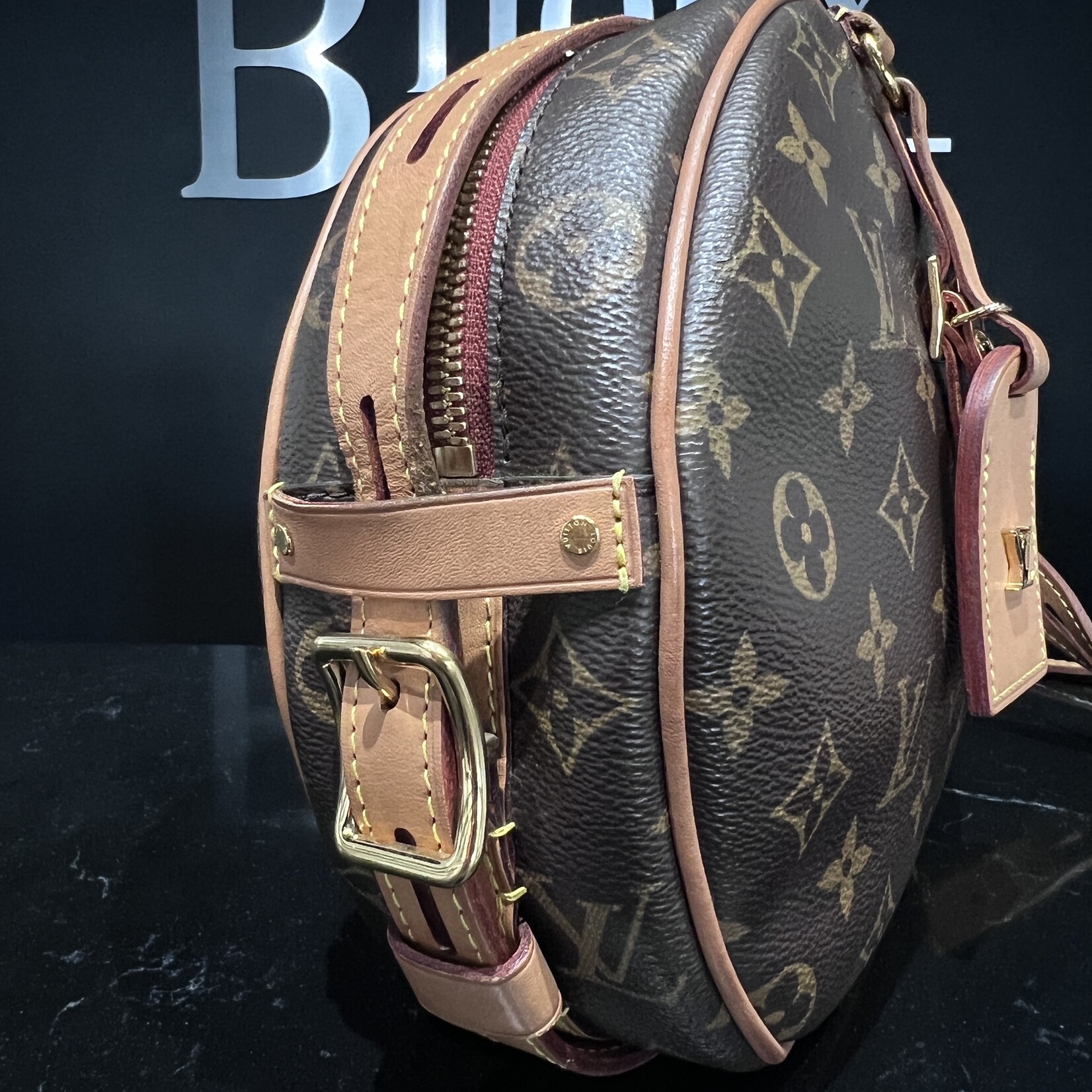Louis Vuitton Louis Vuitton Boite Chapeau