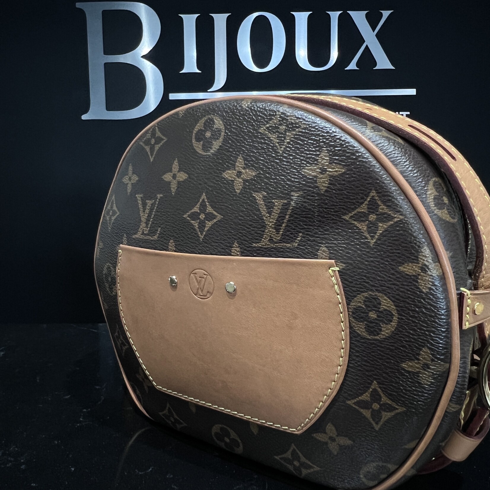 Louis Vuitton Louis Vuitton Boite Chapeau