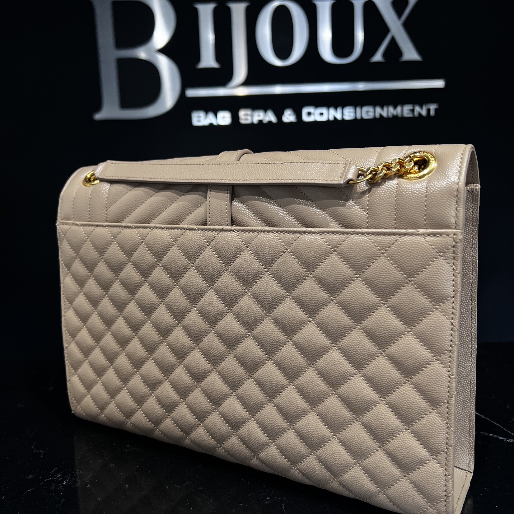 Saint Laurent Saint Laurent Large Nude Flap Bag