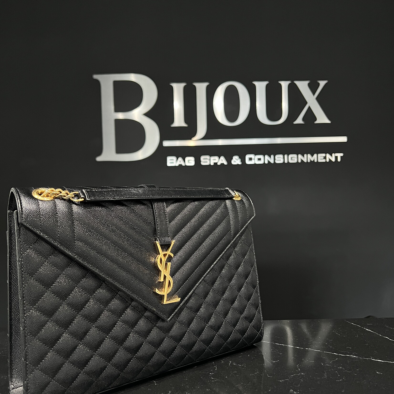 Saint Laurent Saint Laurent Large Black Flap Bag