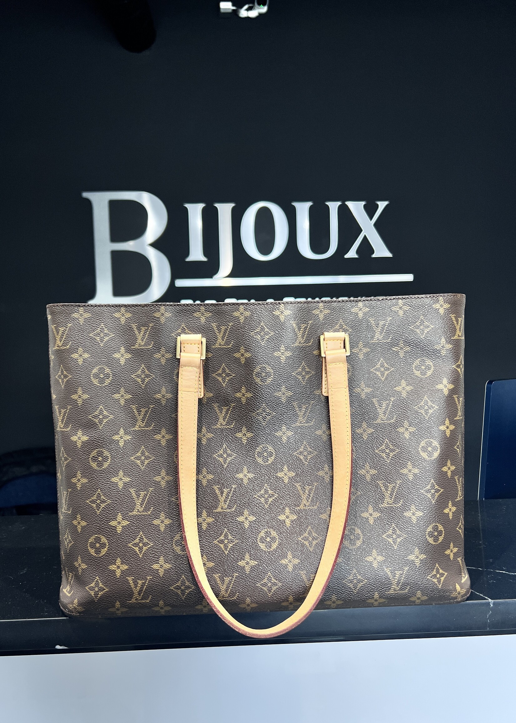 Louis Vuitton SOLD- Louis Vuitton Luco Tote