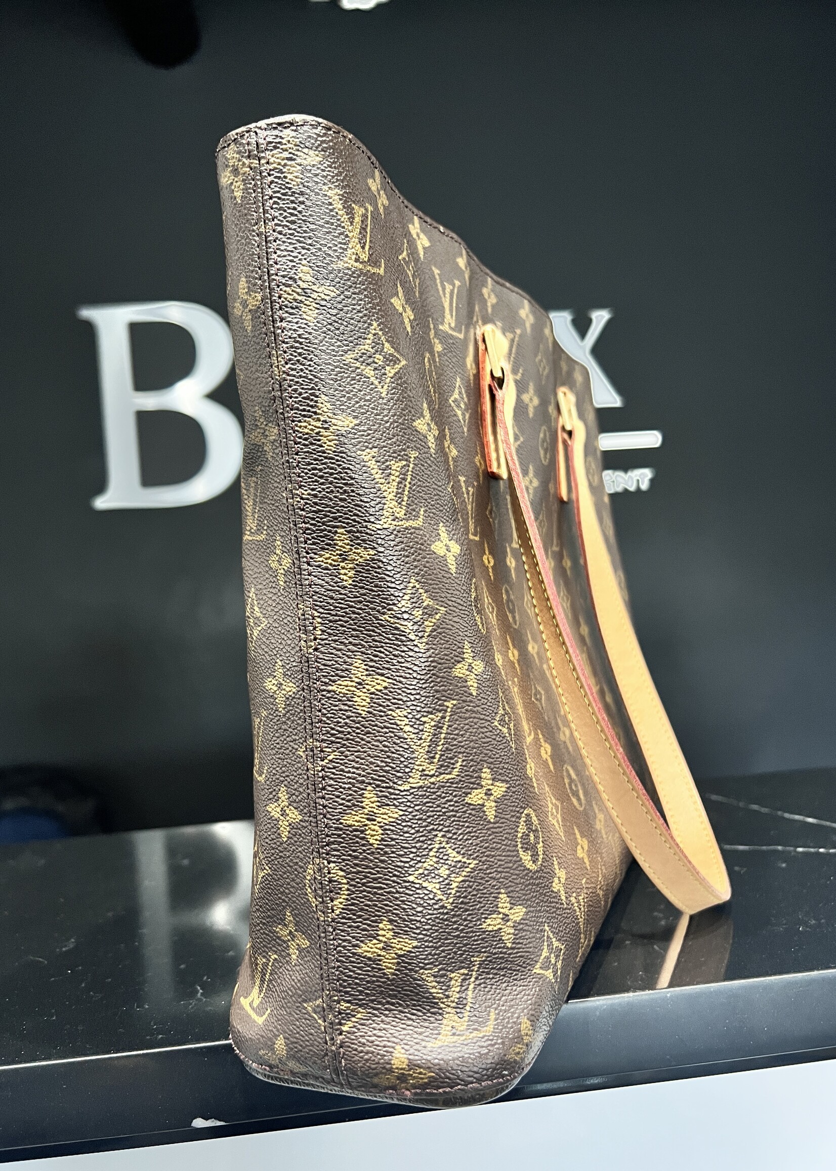 Louis Vuitton SOLD- Louis Vuitton Luco Tote