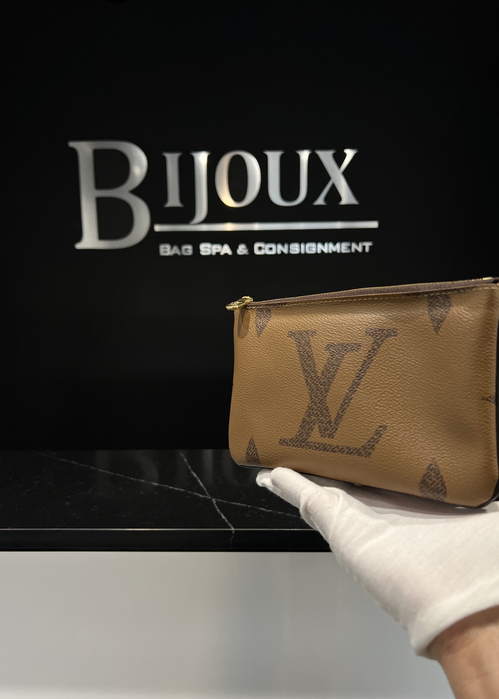 Louis Vuitton SOLD- Louis Vuitton Reverse Double Zip